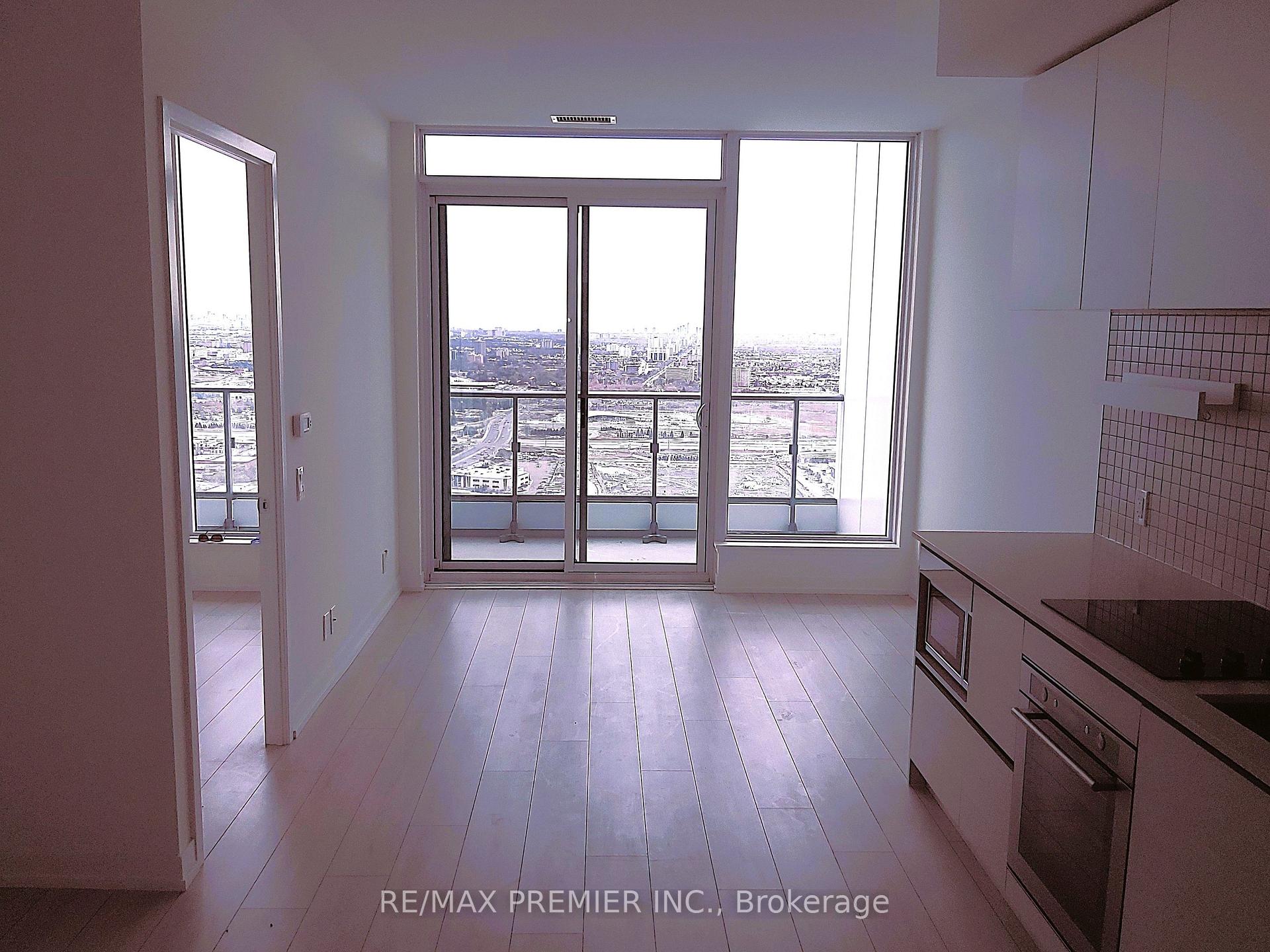Photo 3 of Unit 5306, 5 Buttermill Avenue, Vaughan, Vaughan Corporate Centre — HOMEH