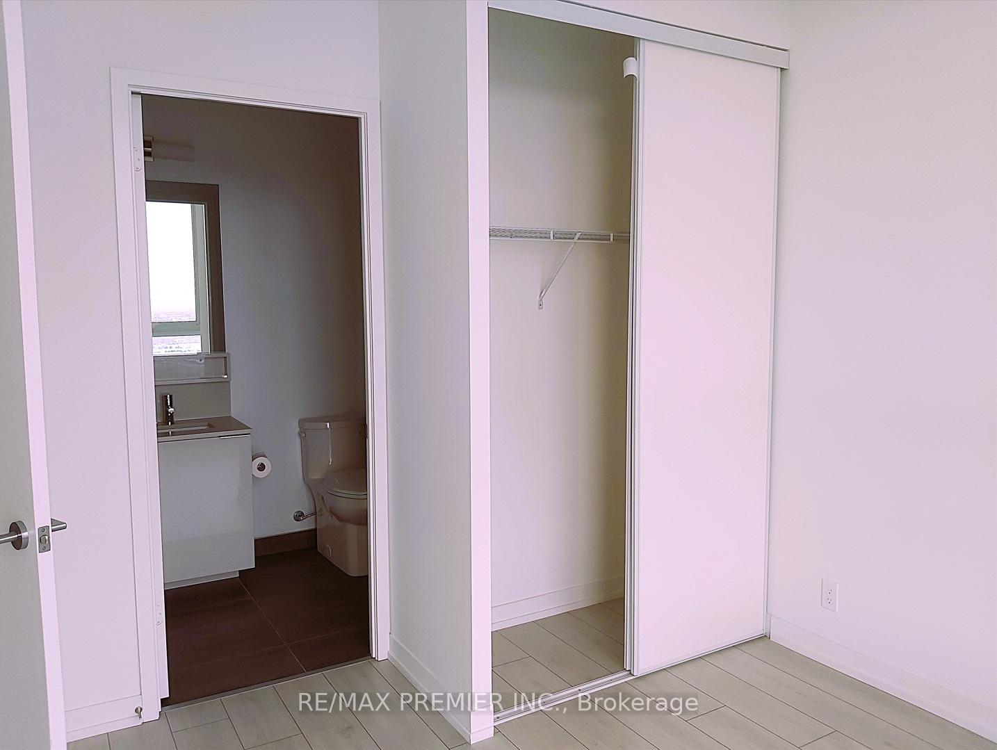 Photo 15 of Unit 5306, 5 Buttermill Avenue, Vaughan, Vaughan Corporate Centre — HOMEH