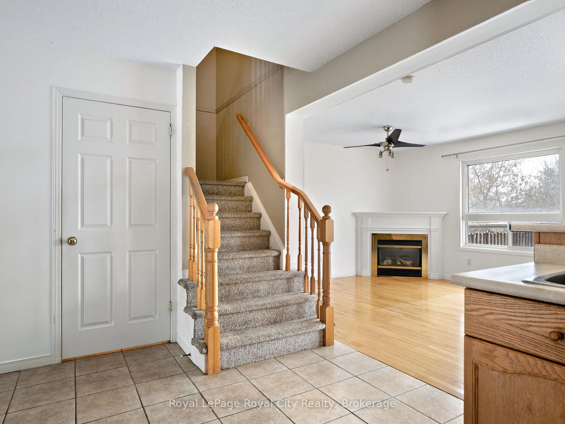 Photo 32 of 47 Schroder Crescent, Guelph, Grange Road — HOMEH