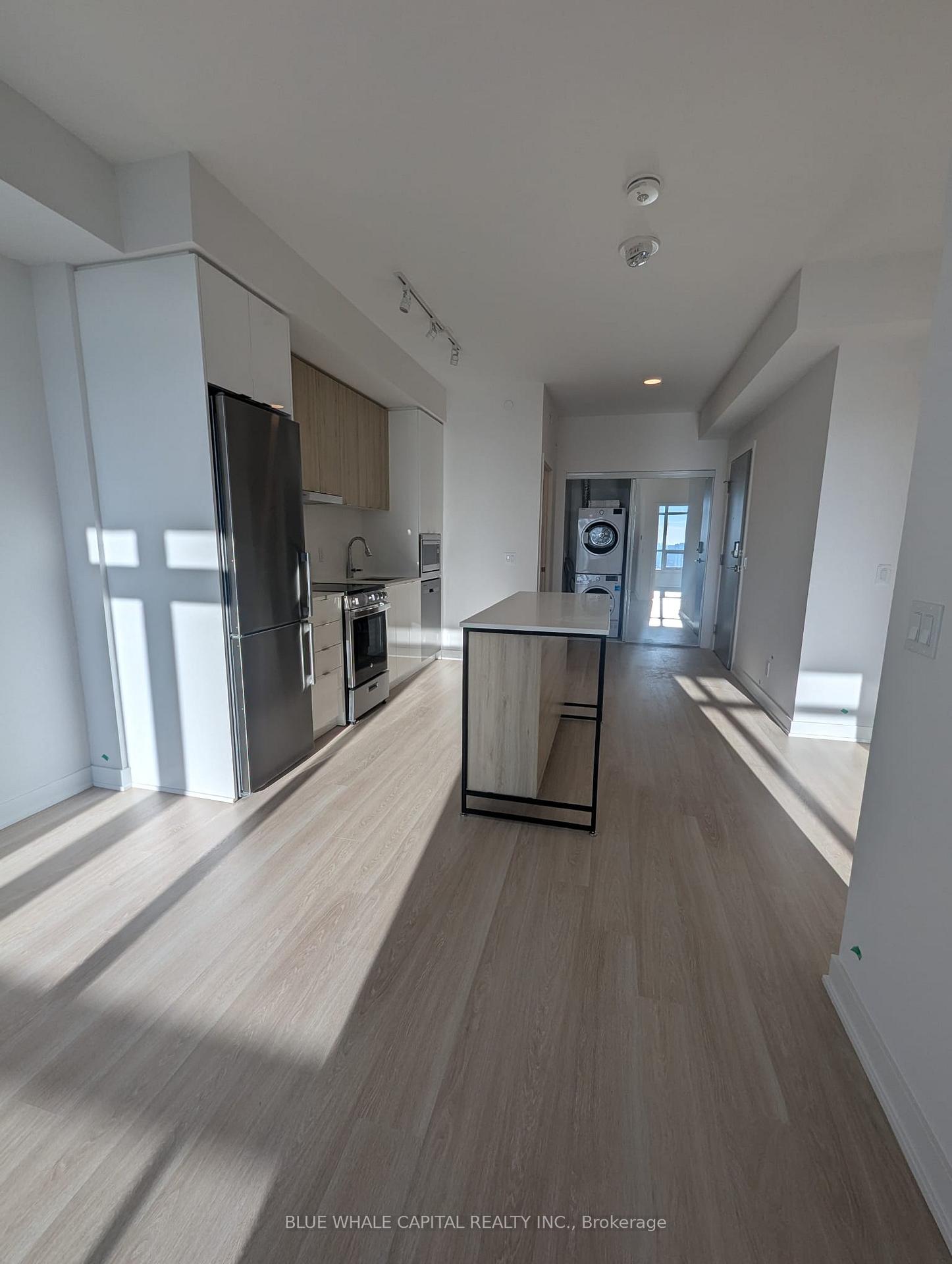 Photo 13 of Unit B1712, 50 Upper Mall Way, Vaughan, Brownridge — HOMEH