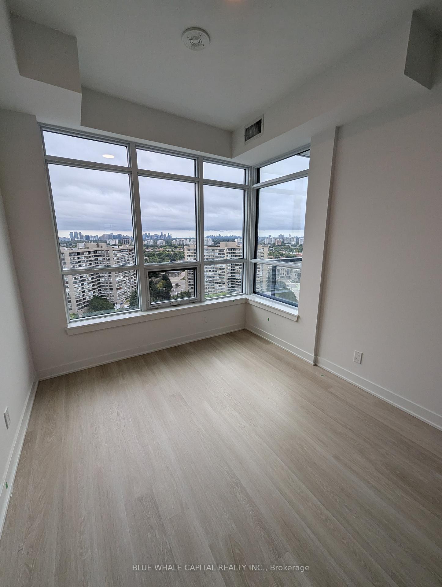 Photo 17 of Unit B1712, 50 Upper Mall Way, Vaughan, Brownridge — HOMEH