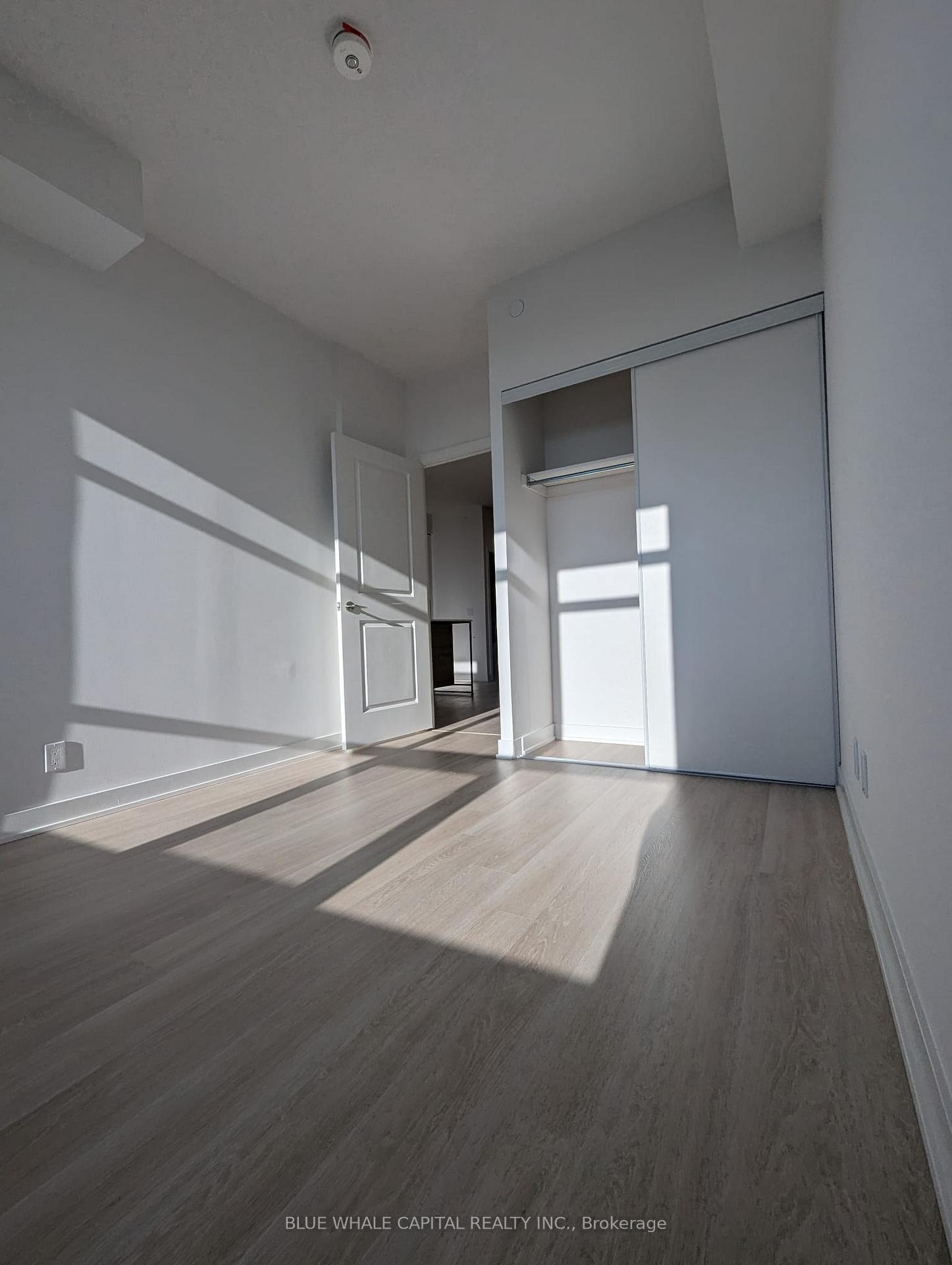 Photo 12 of Unit B1712, 50 Upper Mall Way, Vaughan, Brownridge — HOMEH