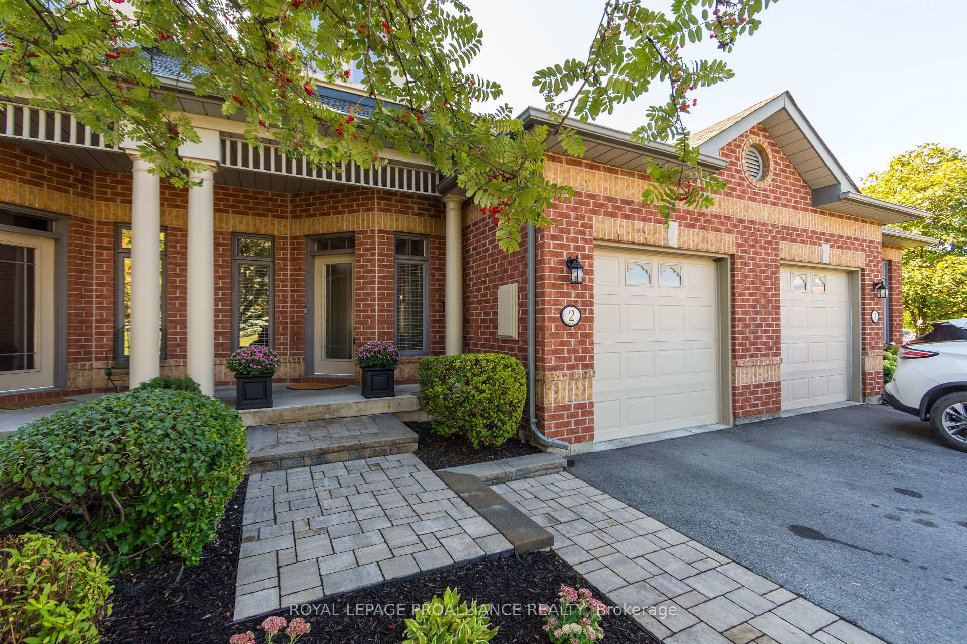 Photo 2 of Unit 2, 355 Dundas Street W, Belleville, Belleville Ward — HOMEH