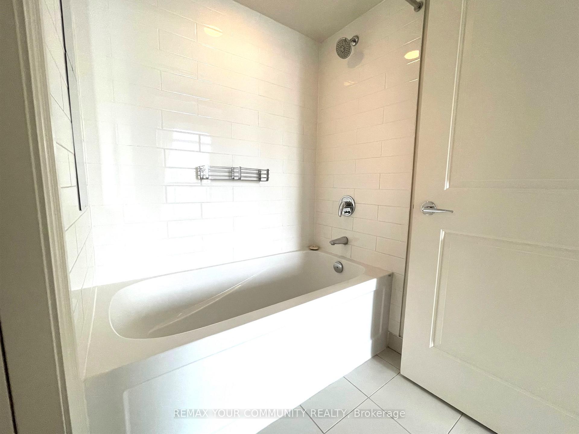 Photo 5 of Unit 724, 8110 Birchmount Road, Markham, Unionville — HOMEH