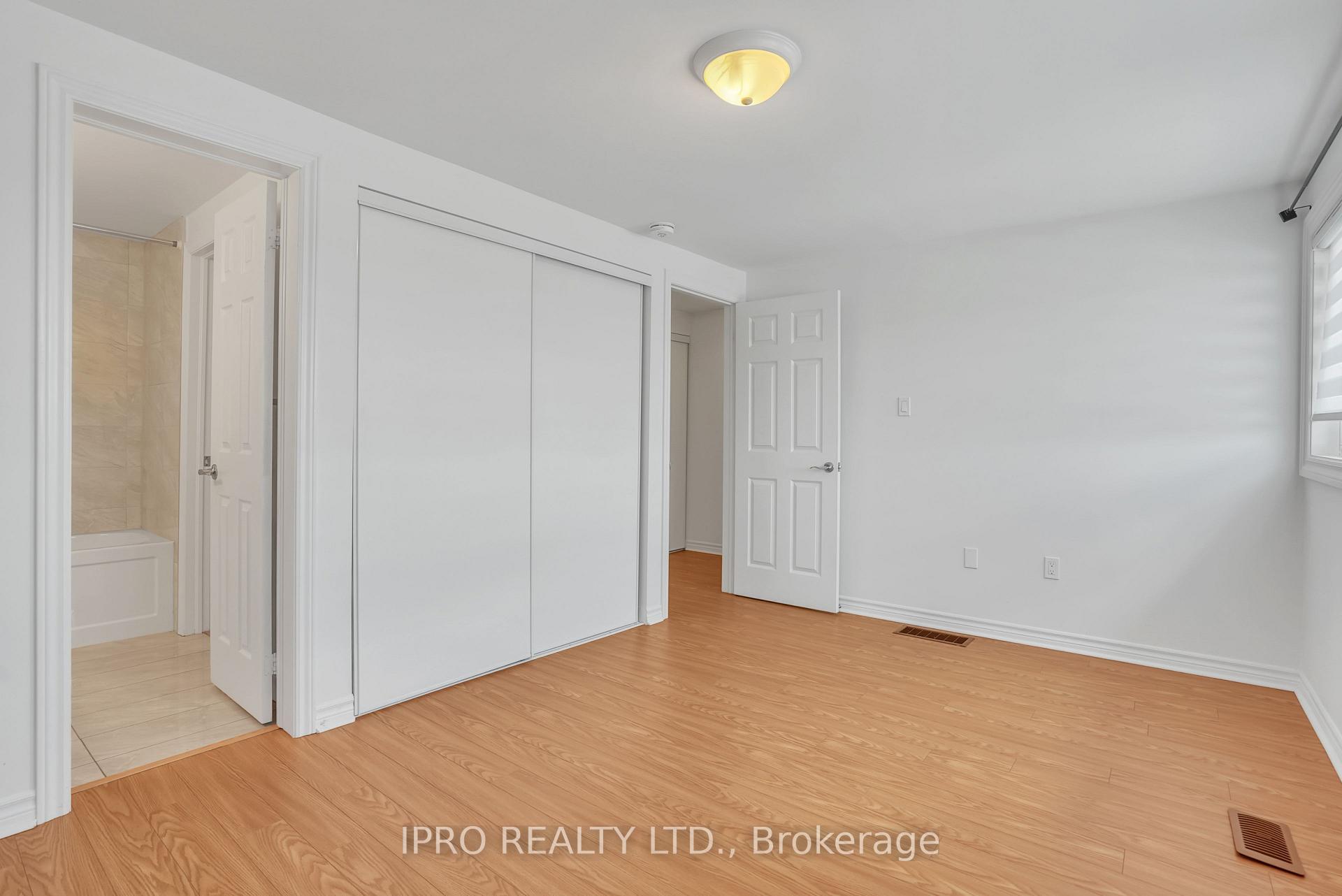 Photo 14 of 21 Majesty Boulevard, Barrie, Innis-Shore — HOMEH