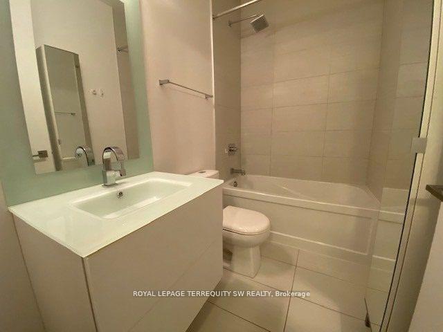 Photo 9 of Unit 1227, 111 St. Clair Avenue, Toronto, Yonge-St. Clair — HOMEH