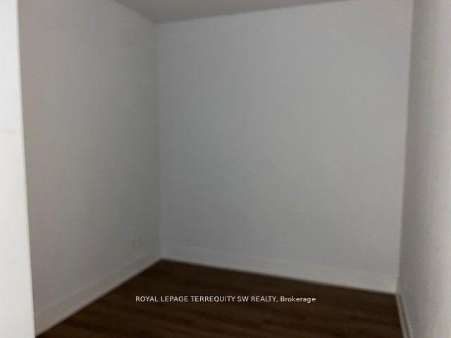Photo 5 of Unit 1227, 111 St. Clair Avenue, Toronto, Yonge-St. Clair — HOMEH