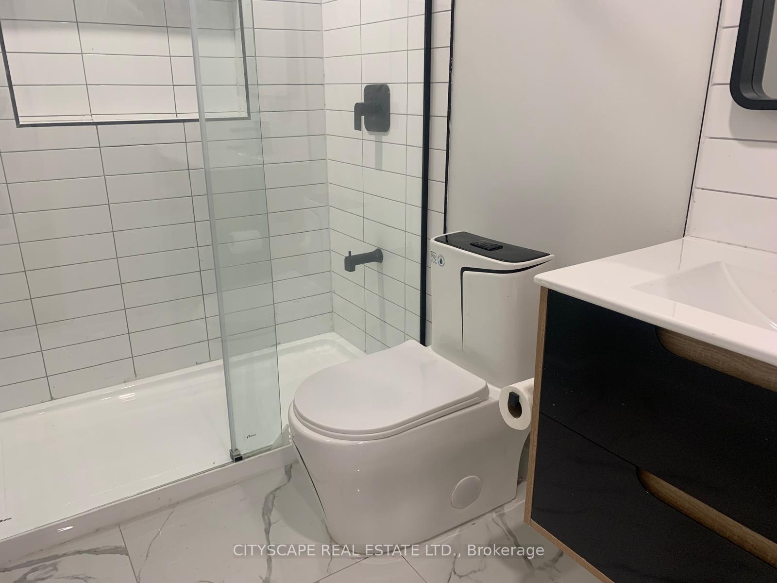 Photo 2 of Unit Bsmt, 528 Valhalla Crescent, Waterloo — HOMEH