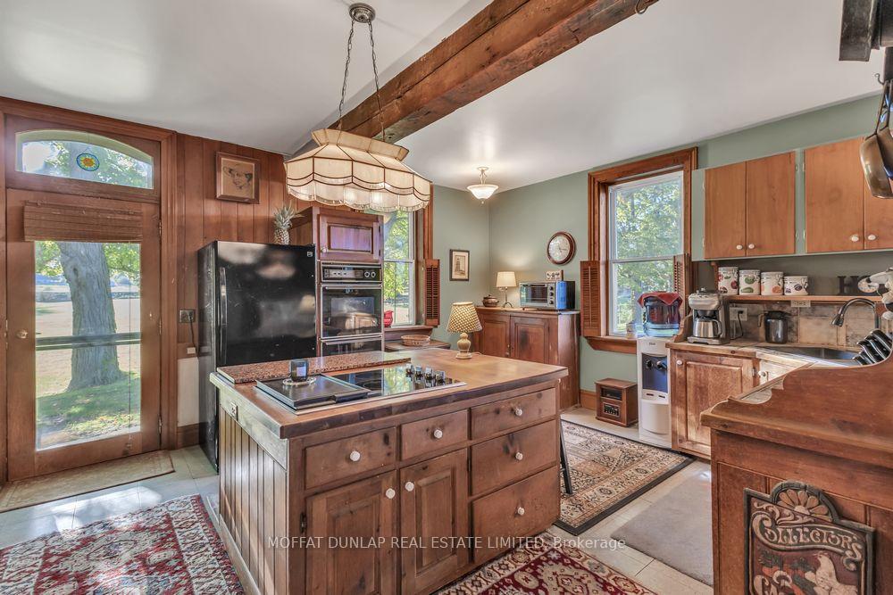 Photo 7 of 553257 County Road 16, Mono, Rural Mono — HOMEH