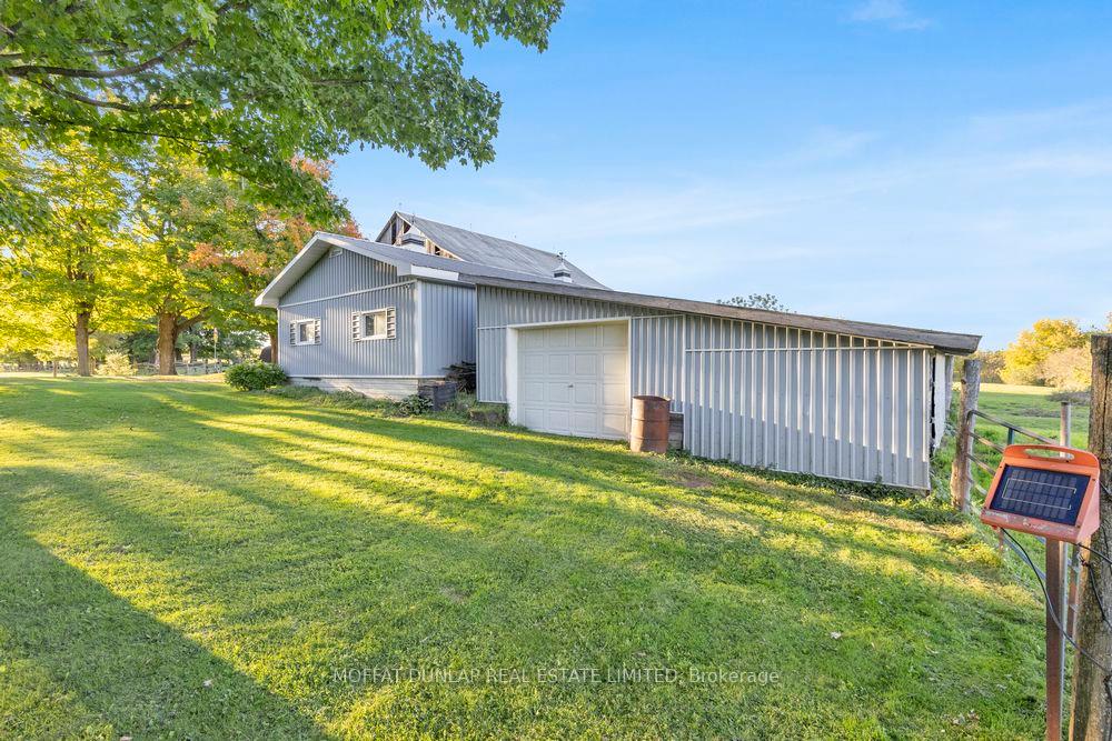 Photo 16 of 553257 County Road 16, Mono, Rural Mono — HOMEH