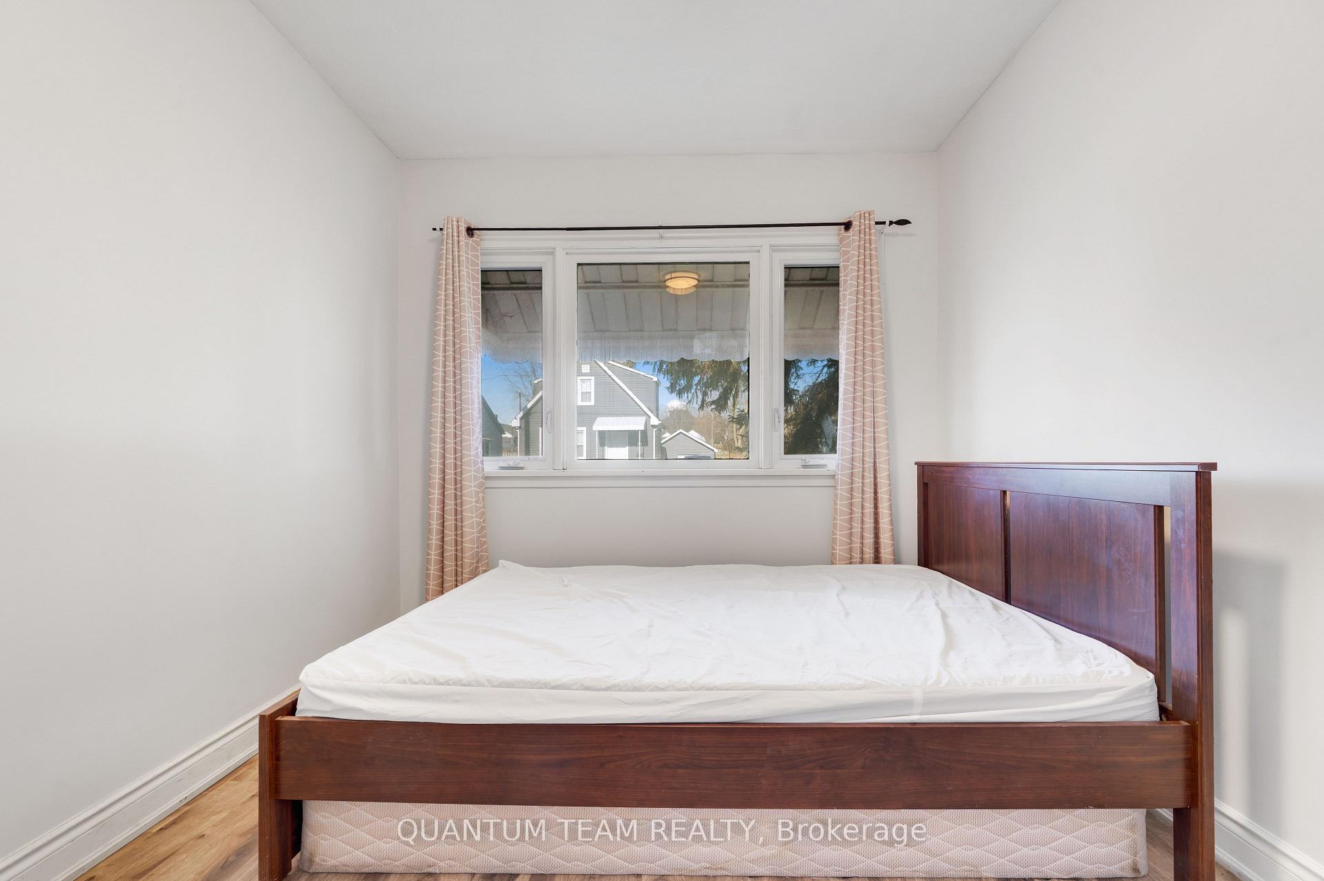 Photo 16 of 6248 Monroe Street, Niagara Falls, Dorchester — HOMEH