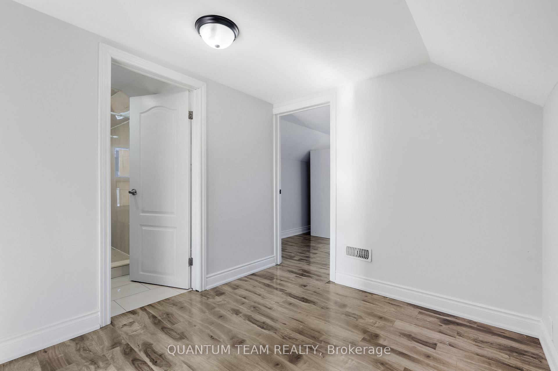 Photo 24 of 6248 Monroe Street, Niagara Falls, Dorchester — HOMEH