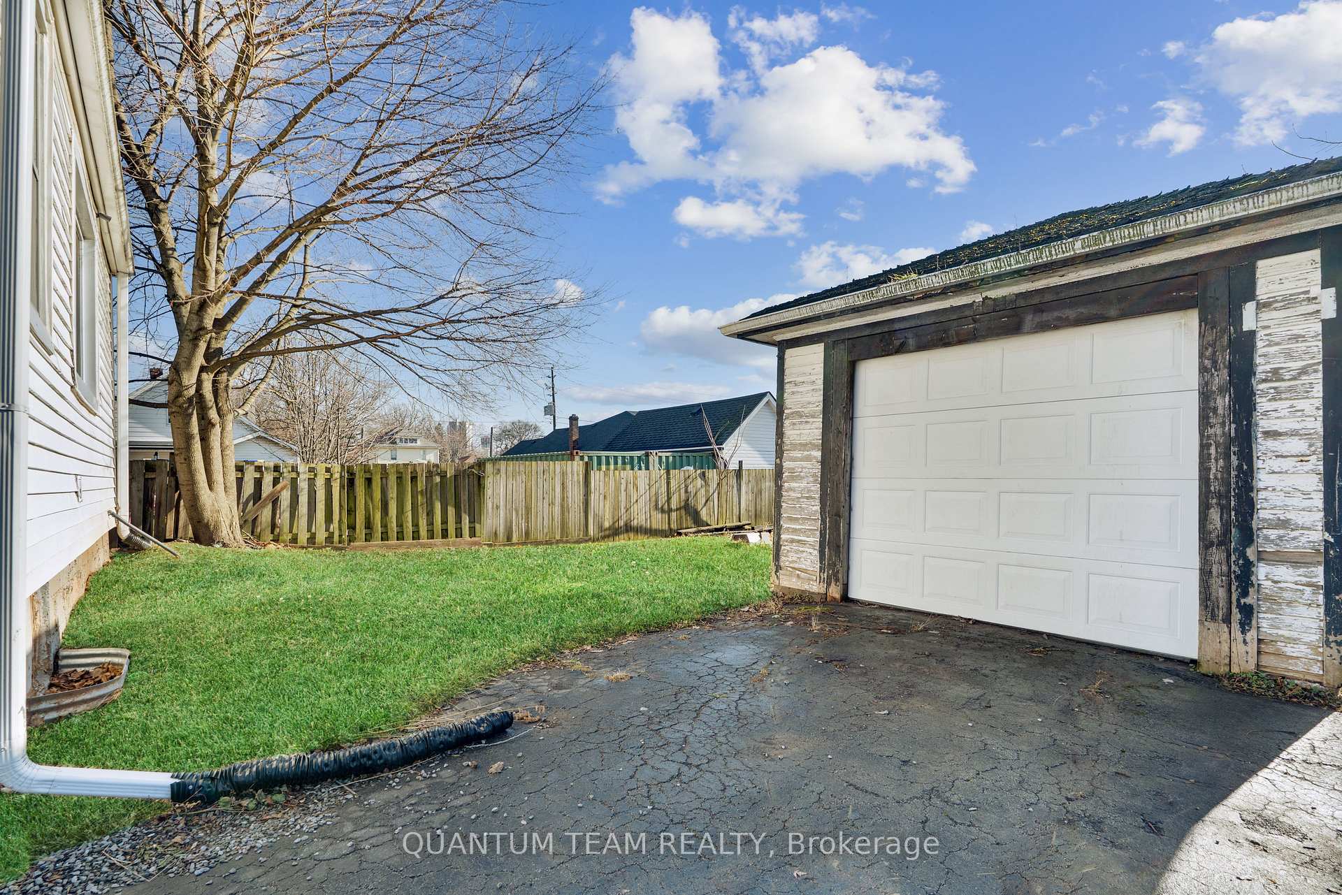 Photo 33 of 6248 Monroe Street, Niagara Falls, Dorchester — HOMEH
