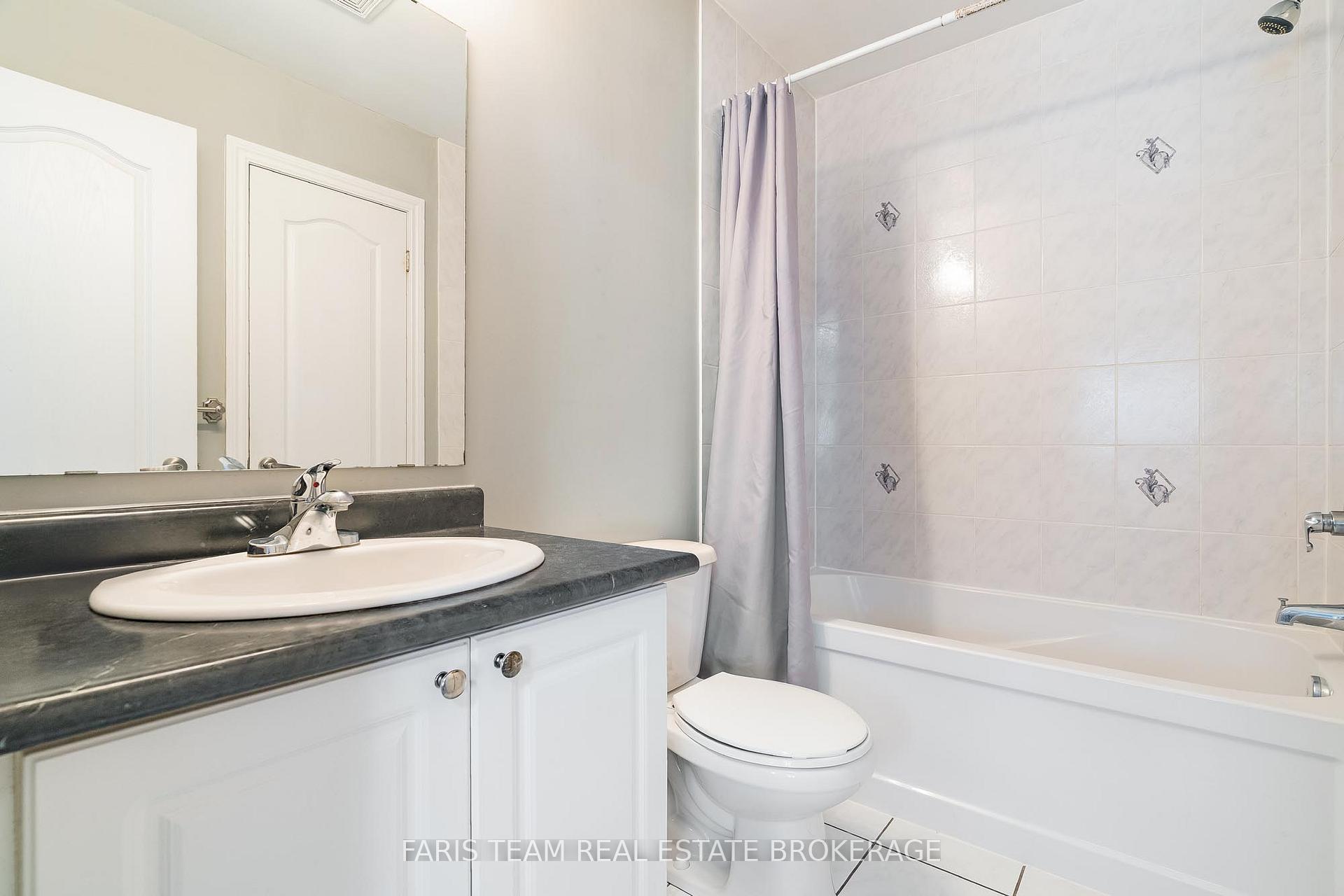 Photo 22 of 37 Southwoods Crescent, Barrie, Holly — HOMEH