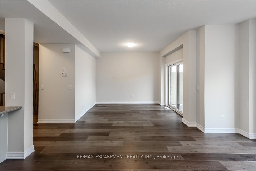 Photo 22 of Unit 5, 27 Rachel Drive, Hamilton, Winona Park — HOMEH