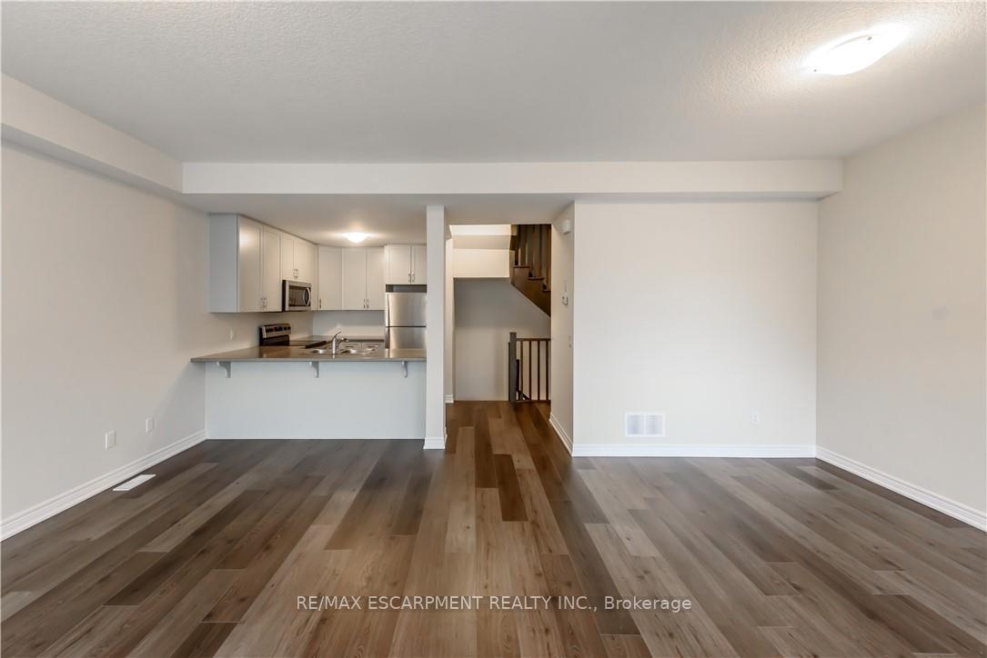 Photo 20 of Unit 5, 27 Rachel Drive, Hamilton, Winona Park — HOMEH