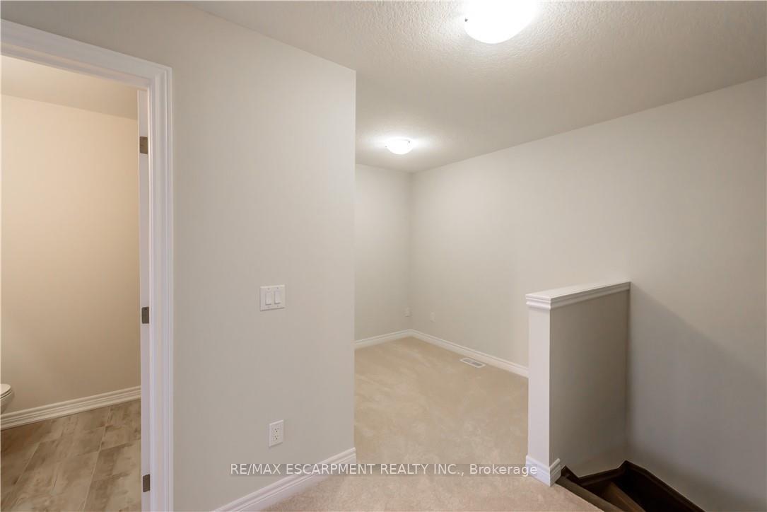 Photo 25 of Unit 5, 27 Rachel Drive, Hamilton, Winona Park — HOMEH
