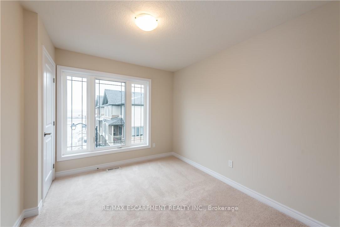 Photo 27 of Unit 5, 27 Rachel Drive, Hamilton, Winona Park — HOMEH