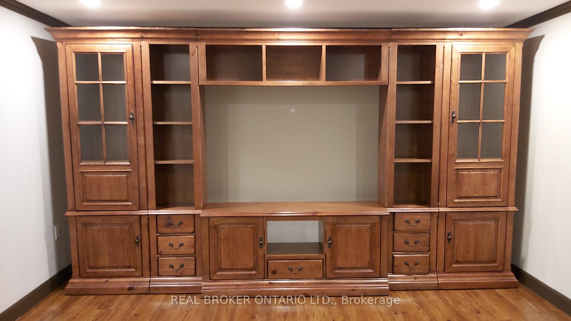 Photo 30 of 118 Sandringham Drive, Barrie, Innis-Shore — HOMEH