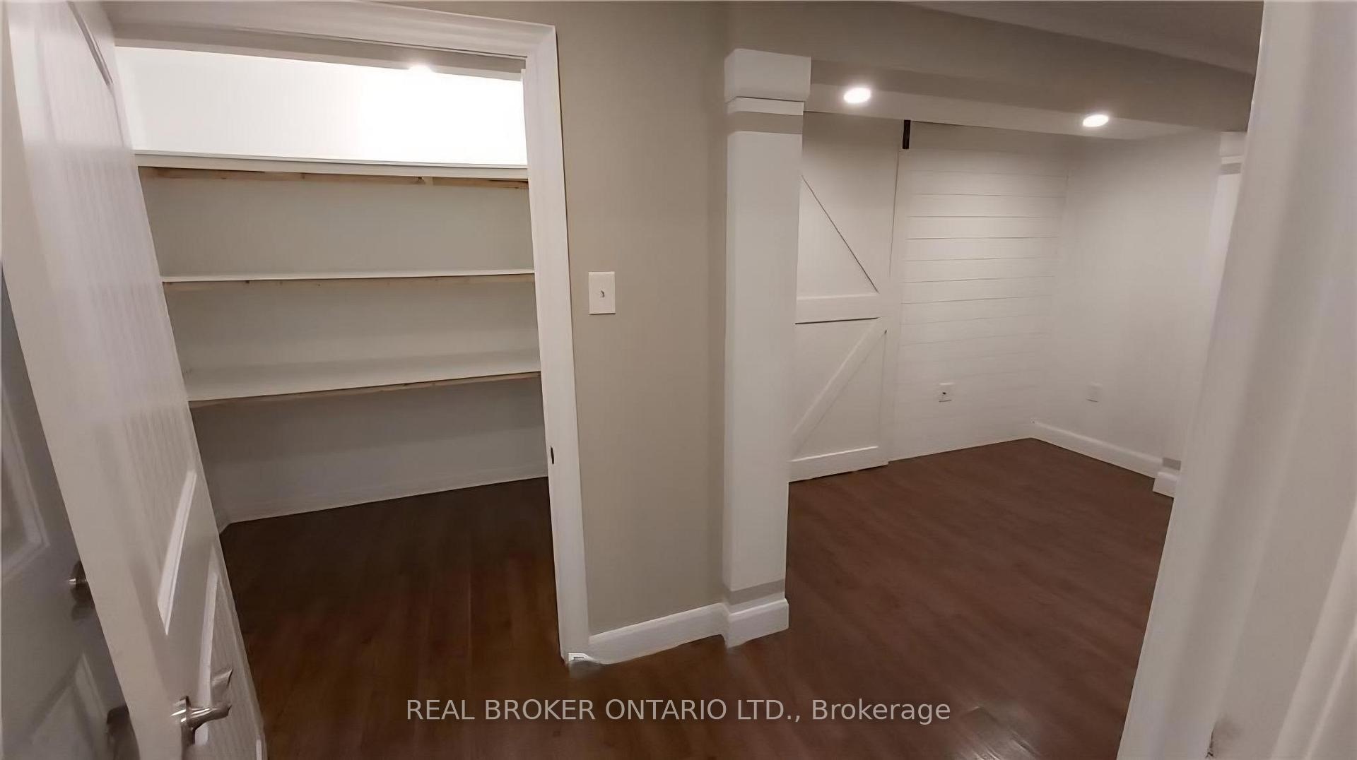 Photo 10 of 118 Sandringham Drive, Barrie, Innis-Shore — HOMEH