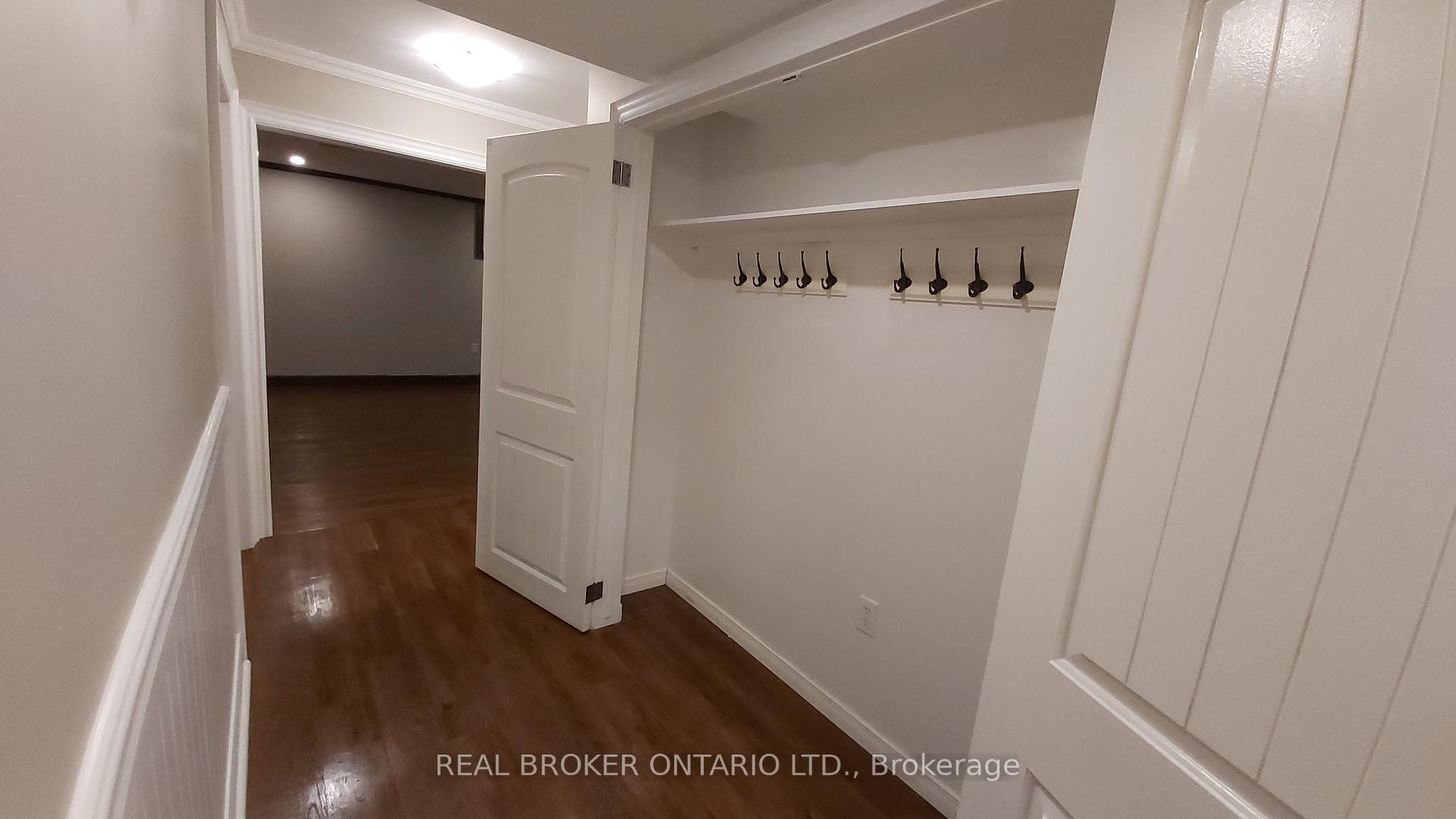 Photo 26 of 118 Sandringham Drive, Barrie, Innis-Shore — HOMEH