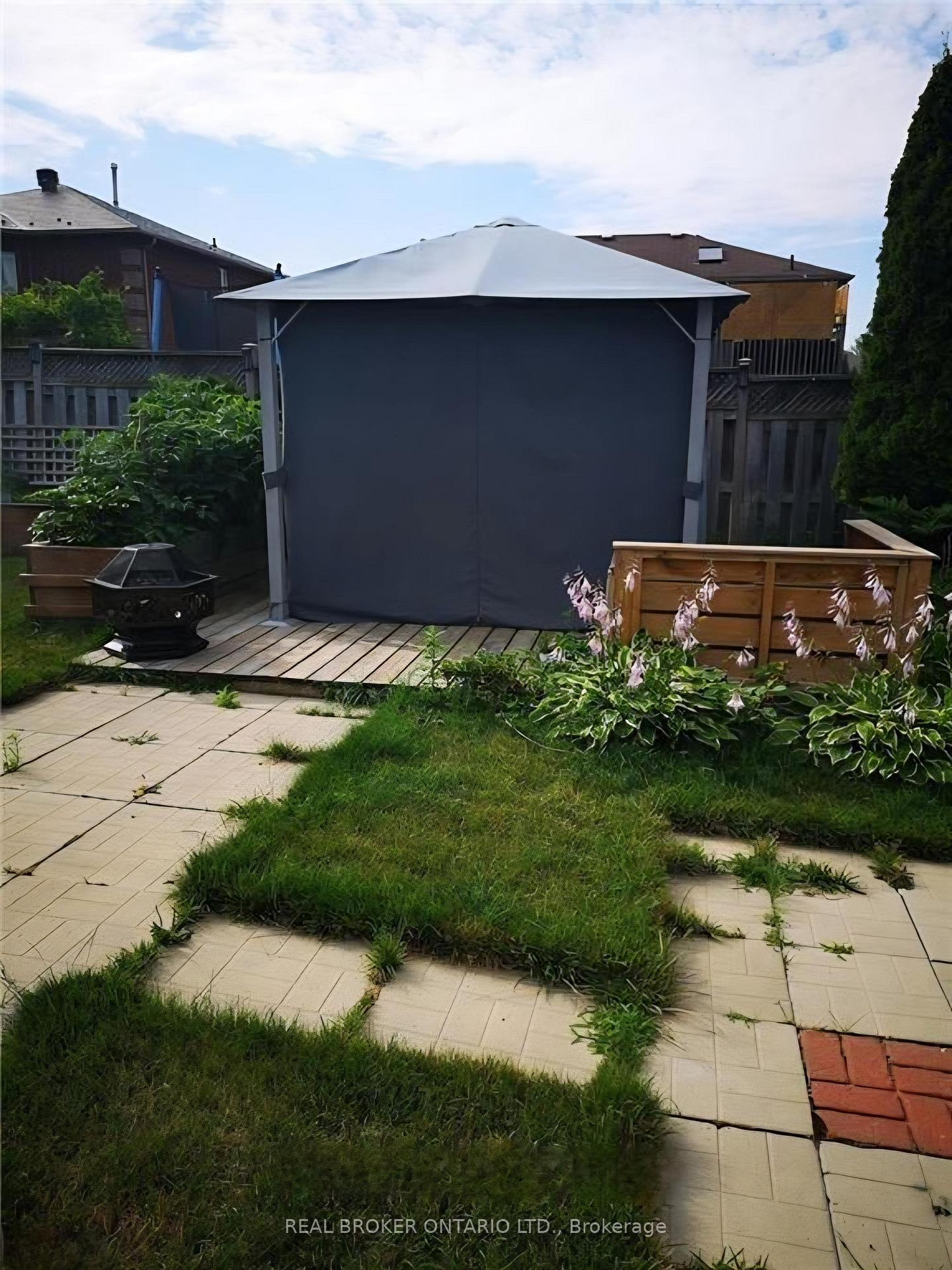 Photo 31 of 118 Sandringham Drive, Barrie, Innis-Shore — HOMEH
