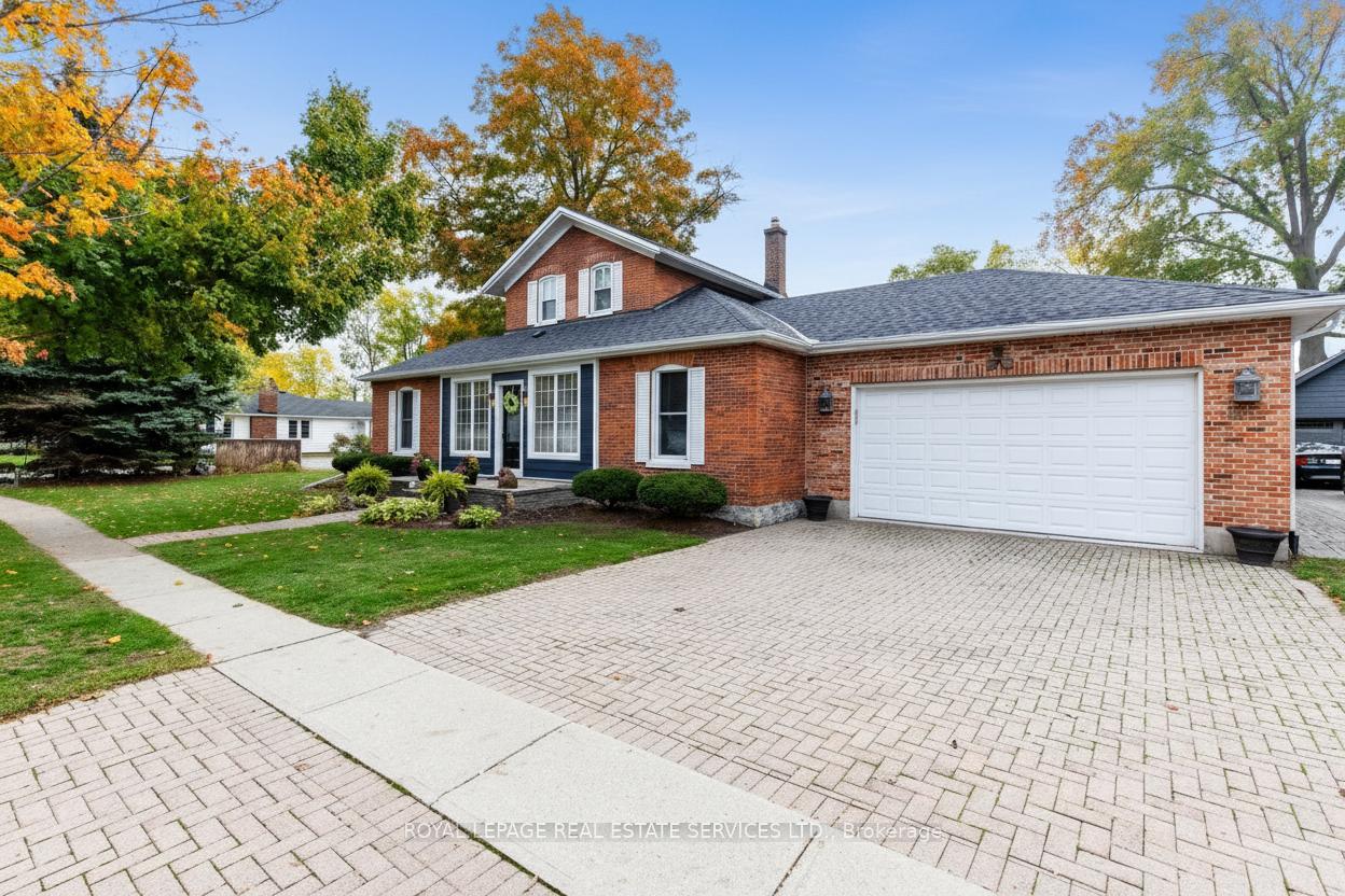 Photo 7 of 141 Main Street, St. Catharines, Port Dalhousie — HOMEH