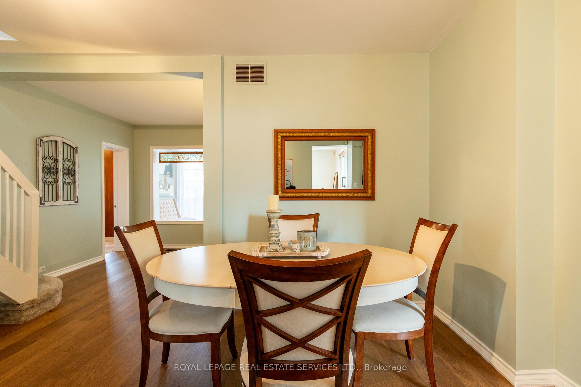 Photo 3 of 141 Main Street, St. Catharines, Port Dalhousie — HOMEH