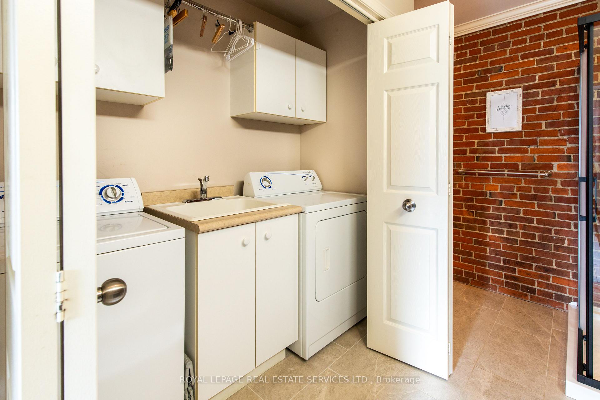 Photo 26 of 141 Main Street, St. Catharines, Port Dalhousie — HOMEH