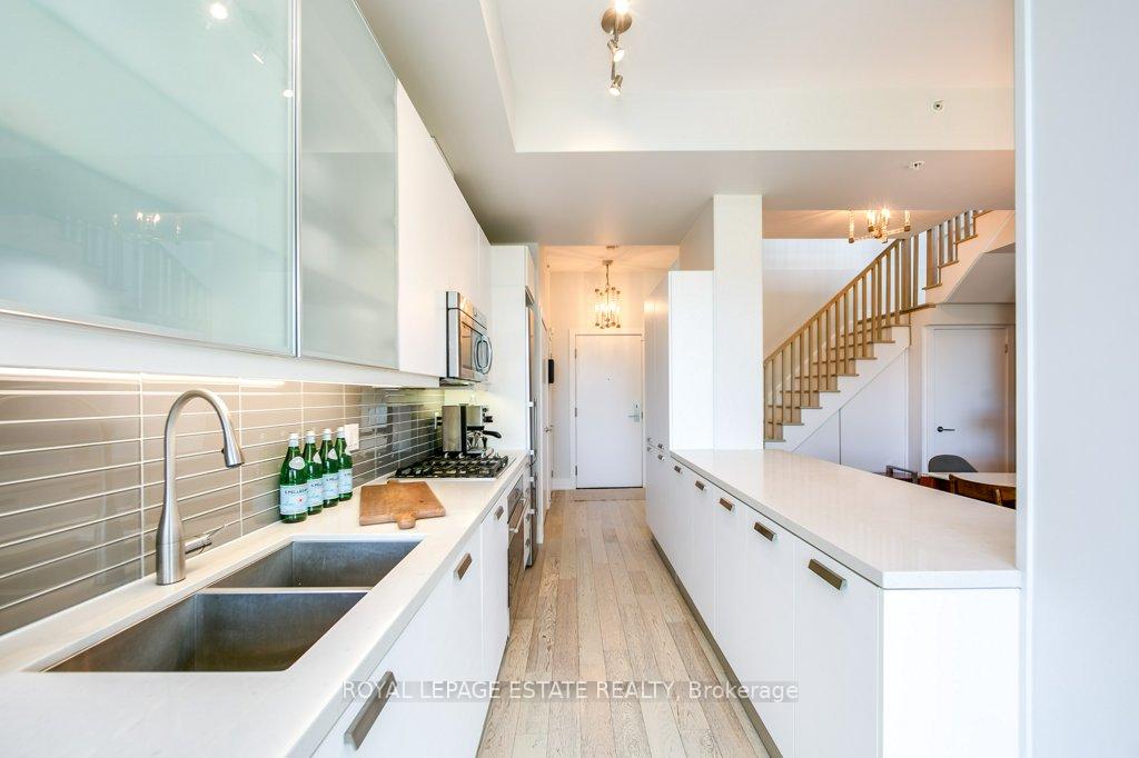 Photo 14 of Unit 408, 66 Kippendavie Avenue, Toronto, The Beaches — HOMEH