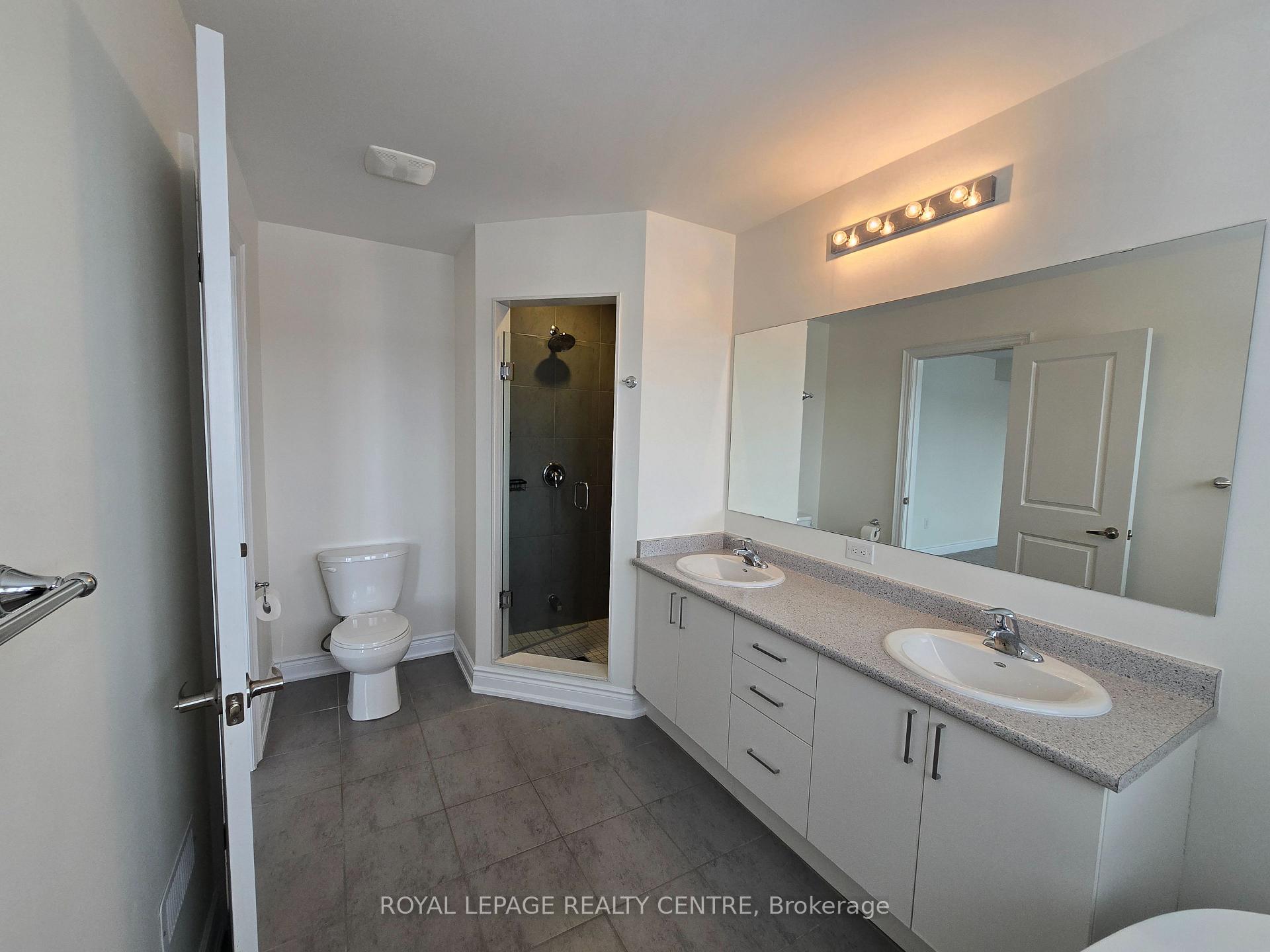Photo 10 of 12 Lisa Street, Wasaga Beach — HOMEH