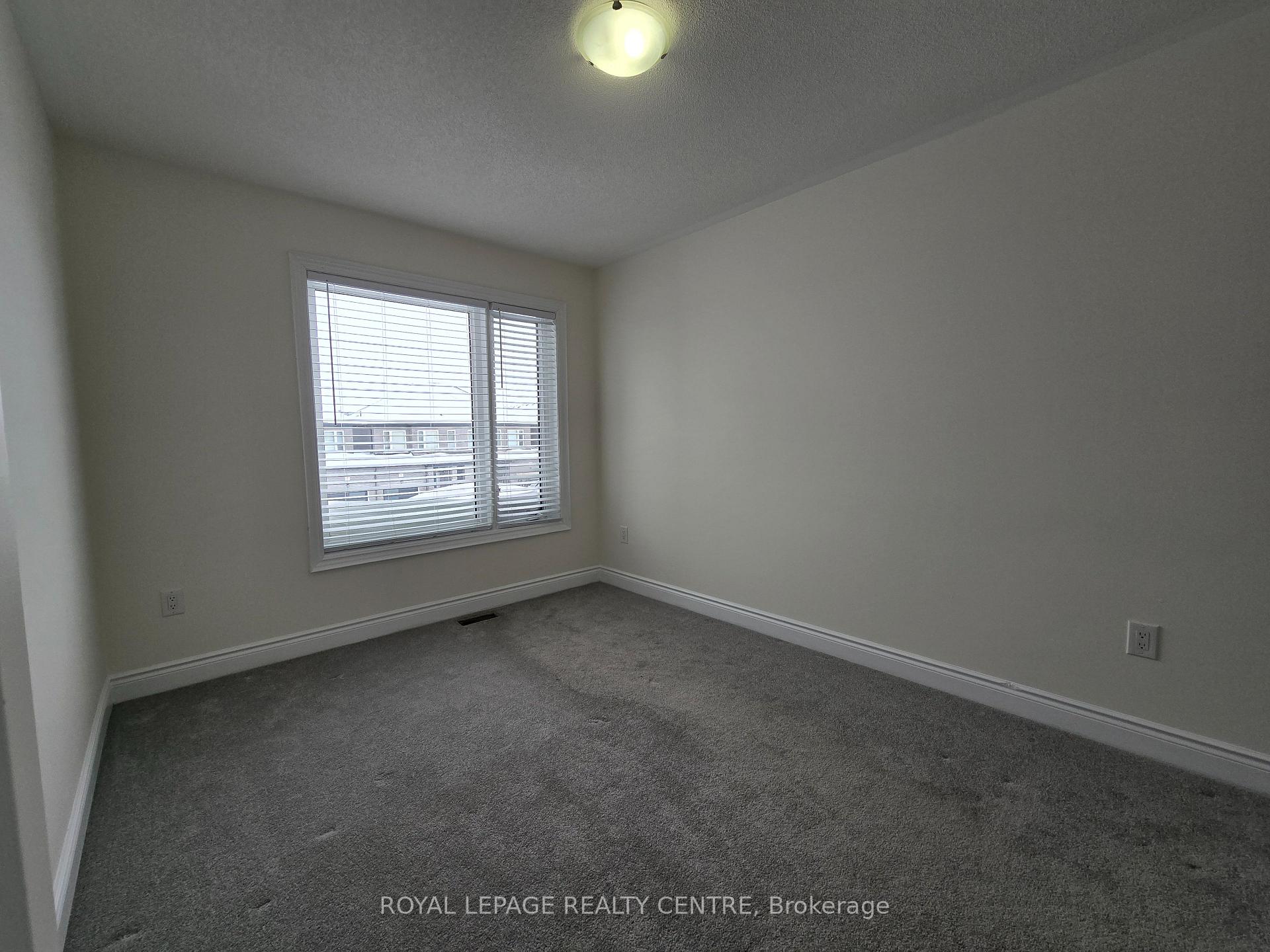 Photo 11 of 12 Lisa Street, Wasaga Beach — HOMEH
