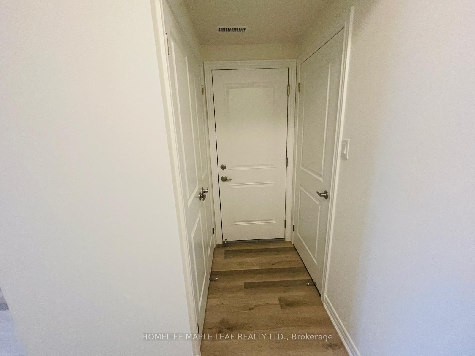 Photo 16 of 27 Roxanne Drive, Hamilton, McQuesten — HOMEH