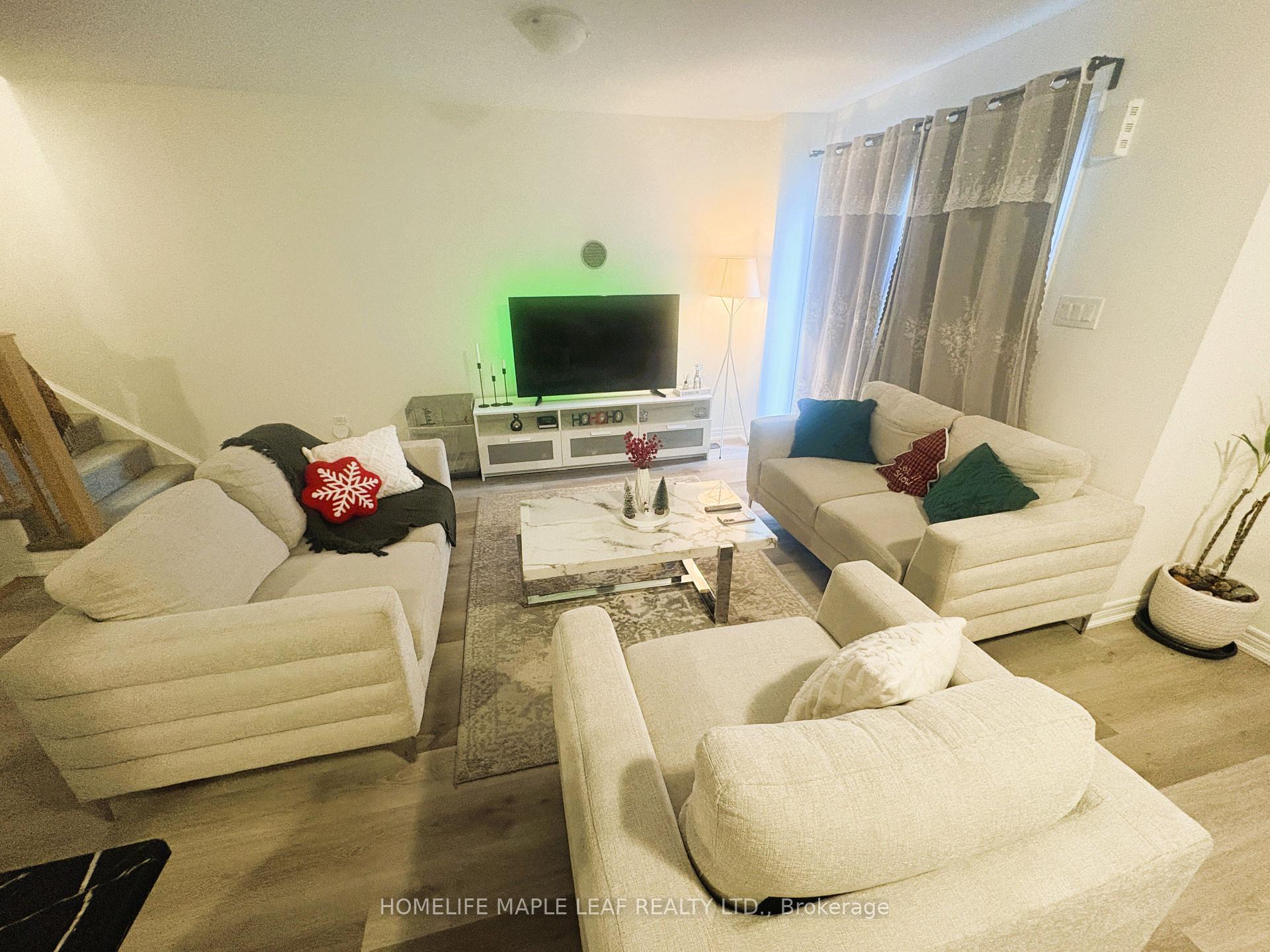 Photo 20 of 27 Roxanne Drive, Hamilton, McQuesten — HOMEH