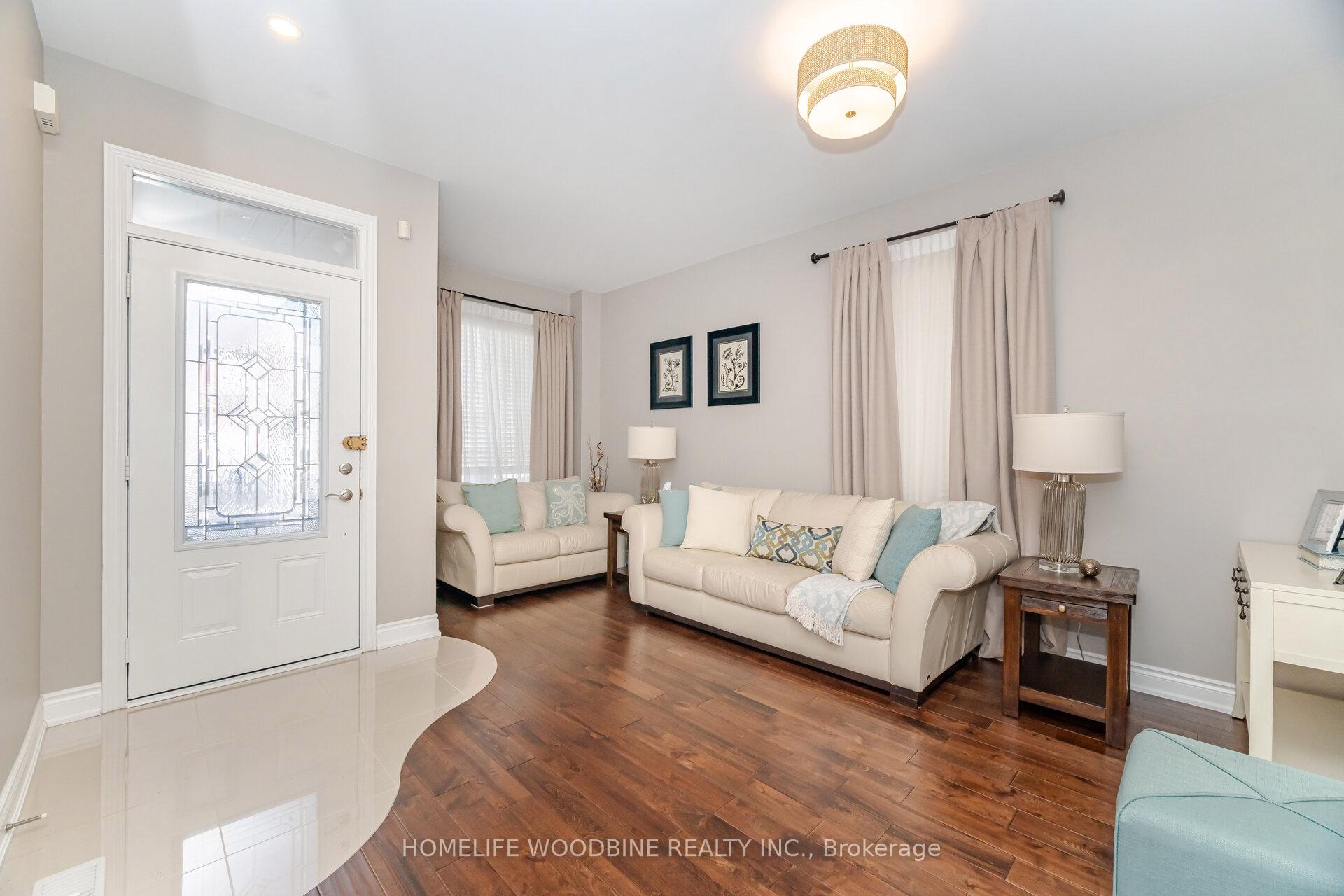 Photo 6 of 31 Boundbrook Drive, Brampton, Northwest Sandalwood Parkway — HOMEH
