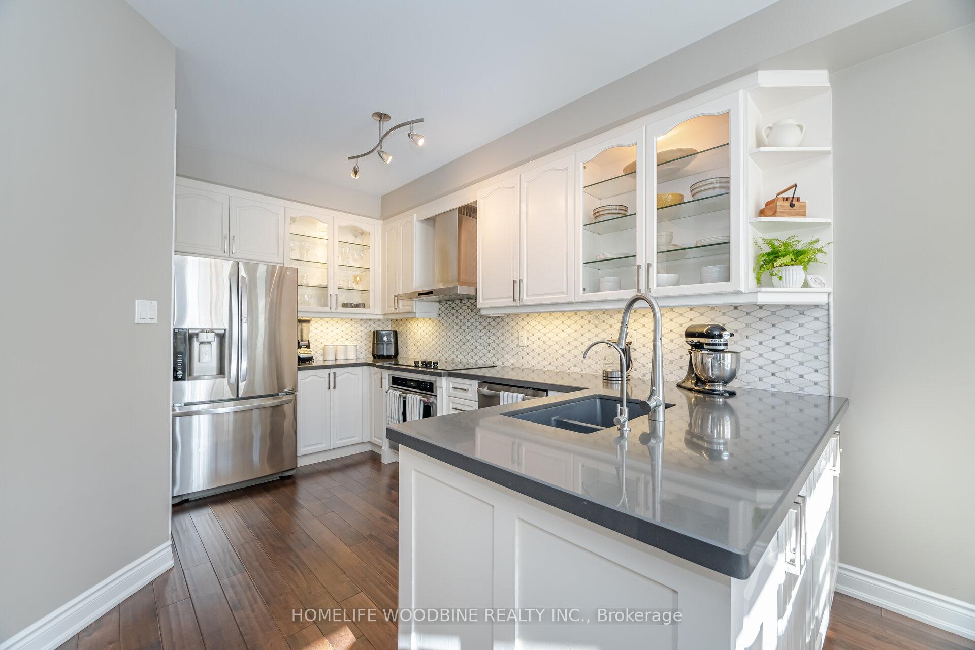 Photo 8 of 31 Boundbrook Drive, Brampton, Northwest Sandalwood Parkway — HOMEH