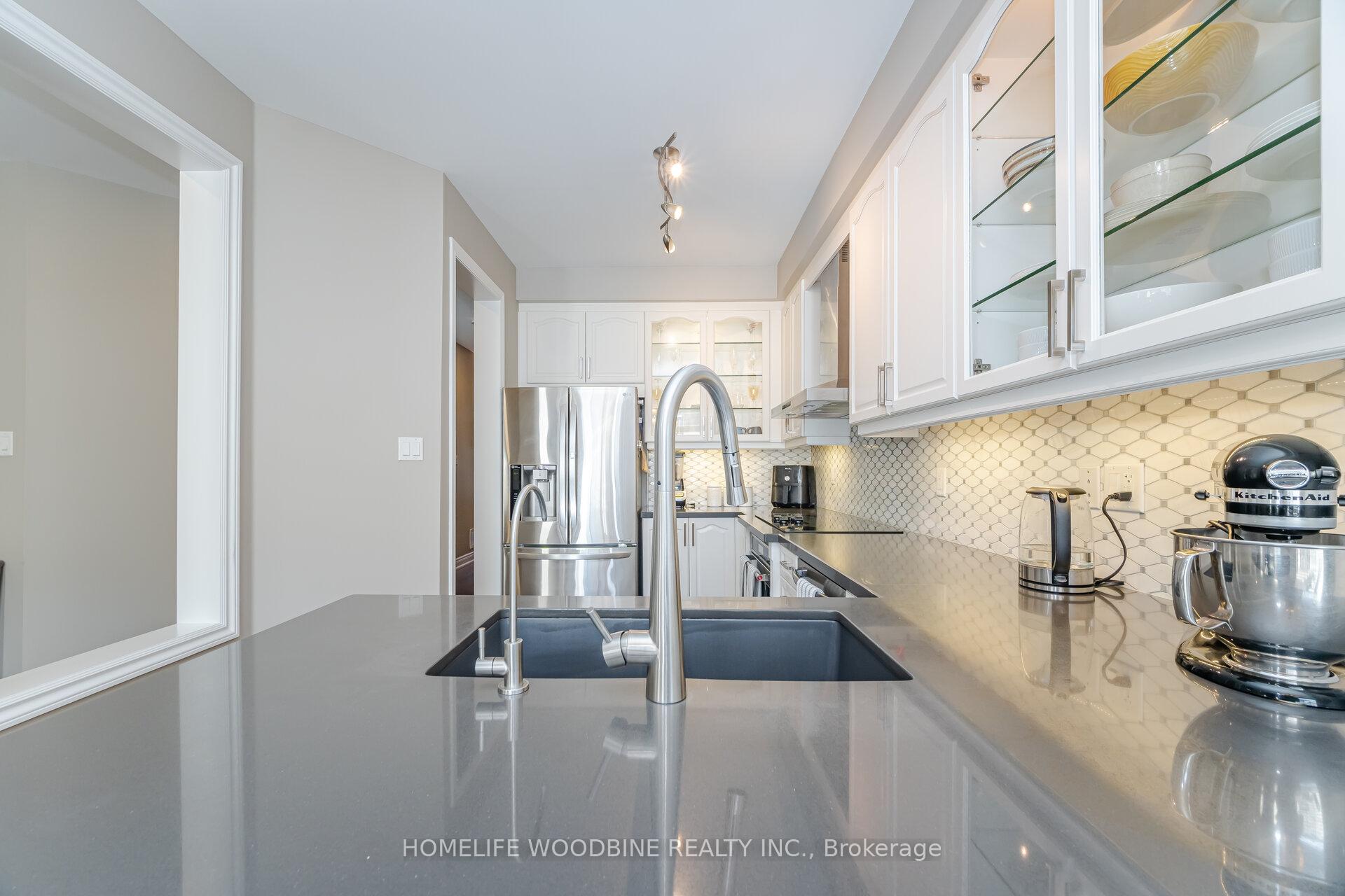 Photo 9 of 31 Boundbrook Drive, Brampton, Northwest Sandalwood Parkway — HOMEH