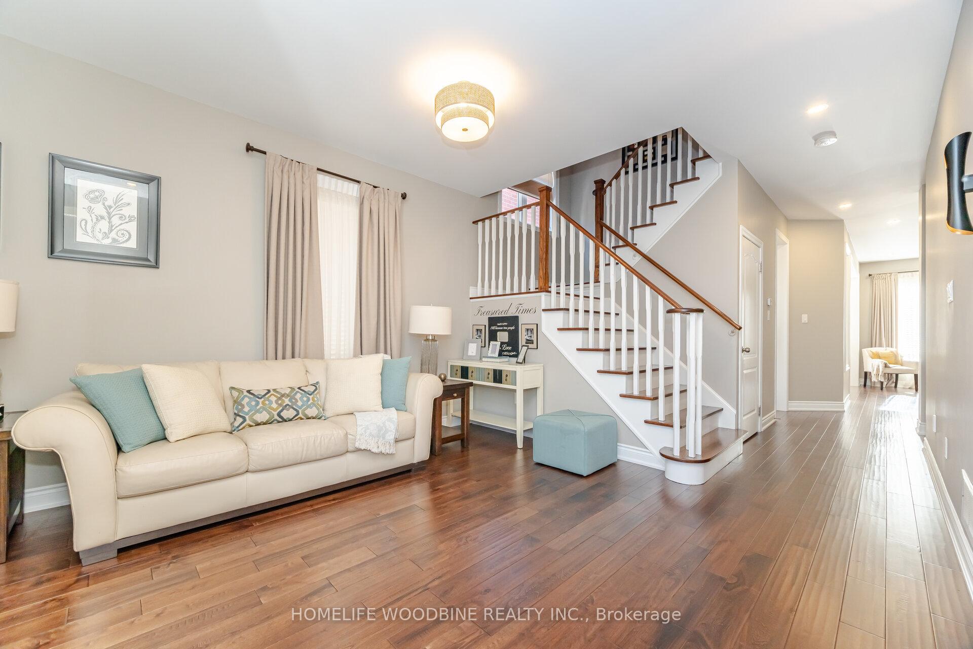 Photo 19 of 31 Boundbrook Drive, Brampton, Northwest Sandalwood Parkway — HOMEH