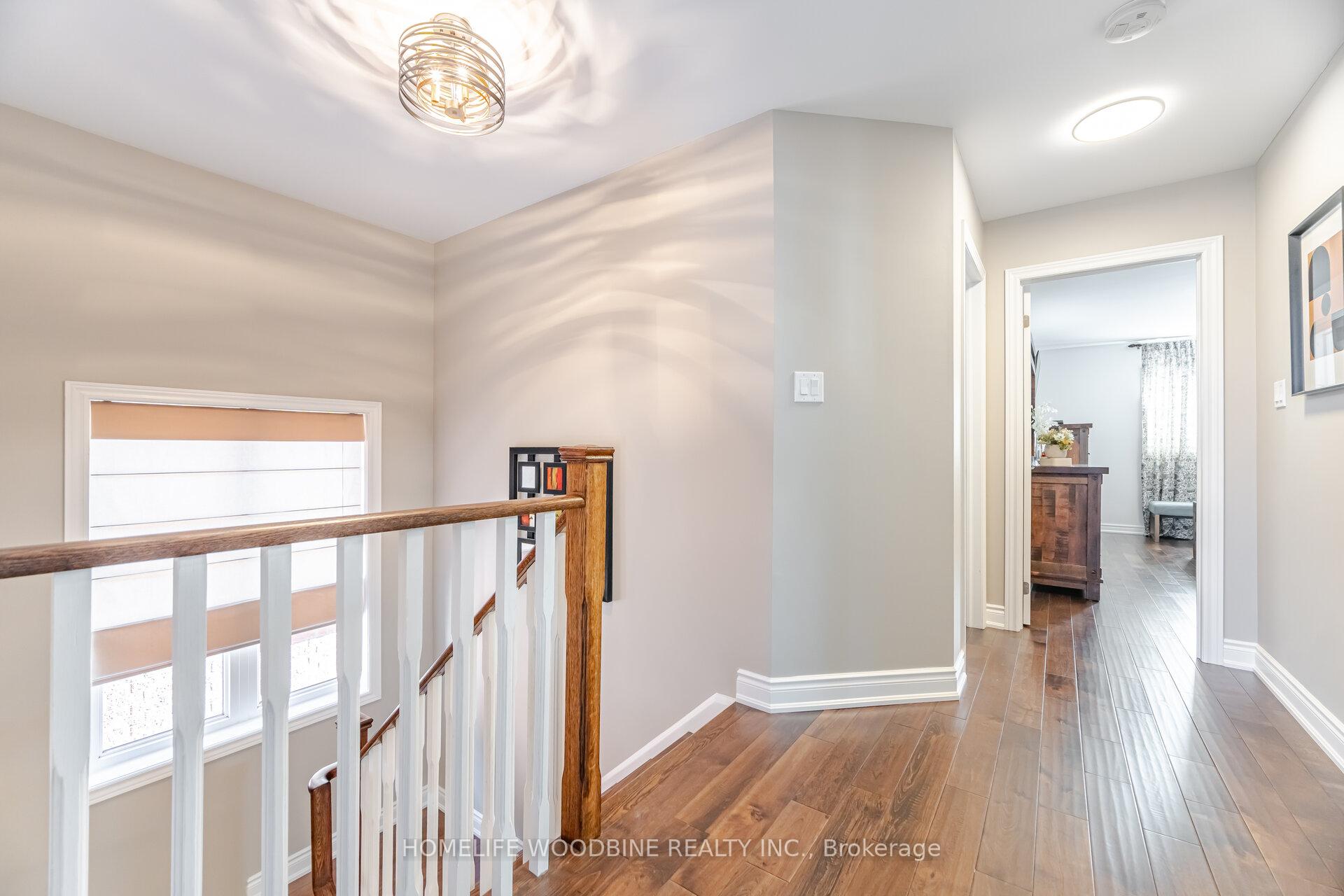 Photo 21 of 31 Boundbrook Drive, Brampton, Northwest Sandalwood Parkway — HOMEH