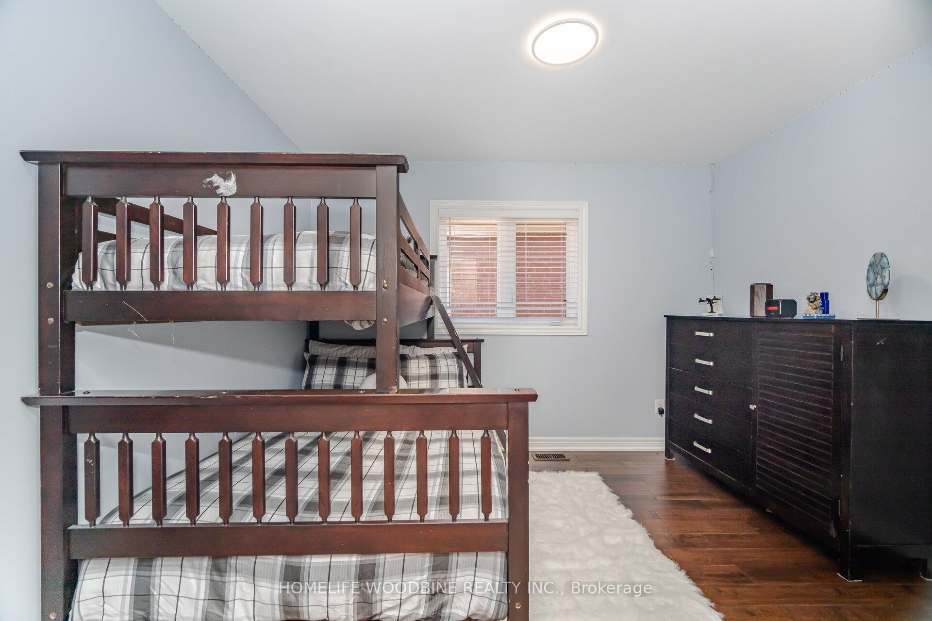 Photo 31 of 31 Boundbrook Drive, Brampton, Northwest Sandalwood Parkway — HOMEH