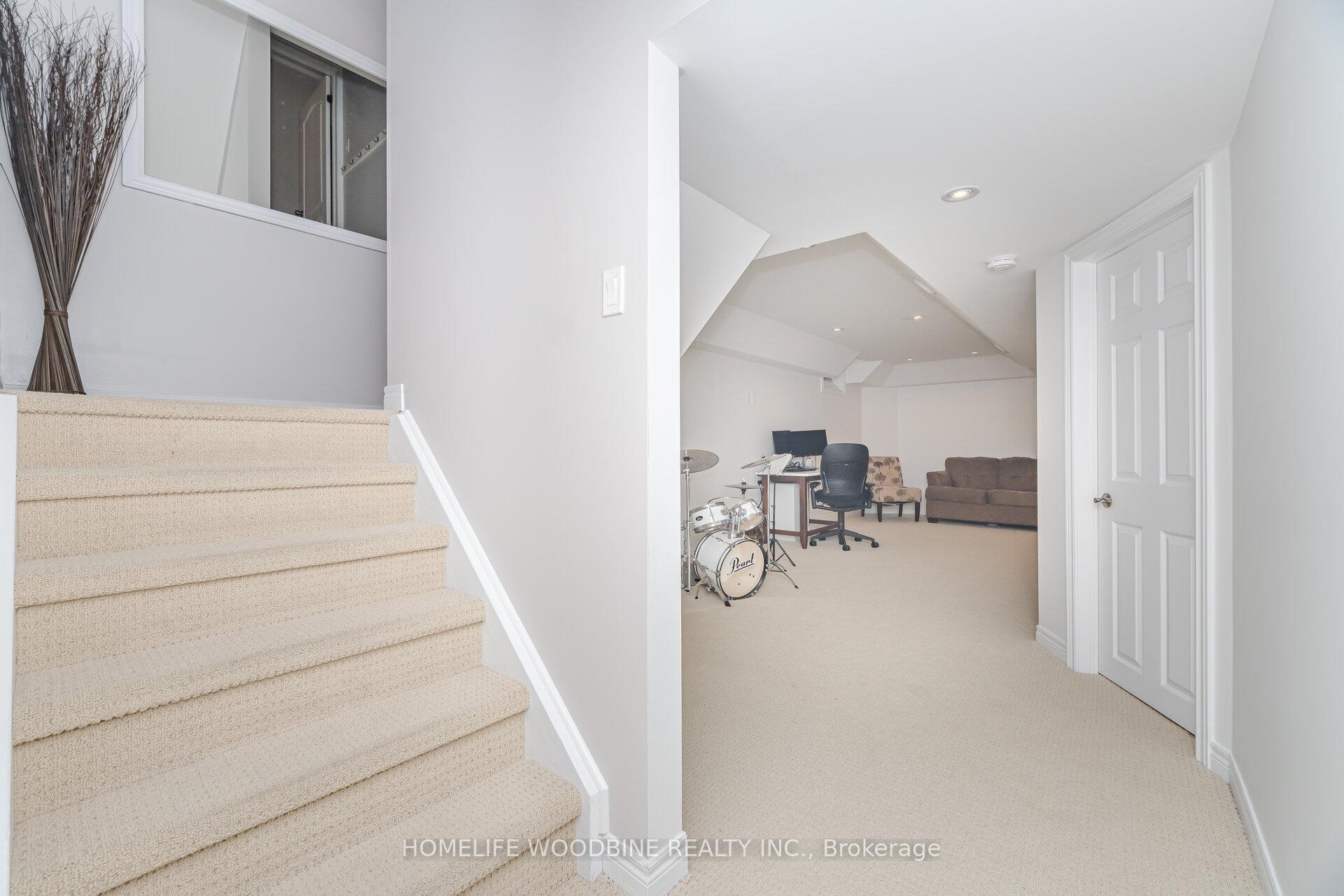 Photo 35 of 31 Boundbrook Drive, Brampton, Northwest Sandalwood Parkway — HOMEH