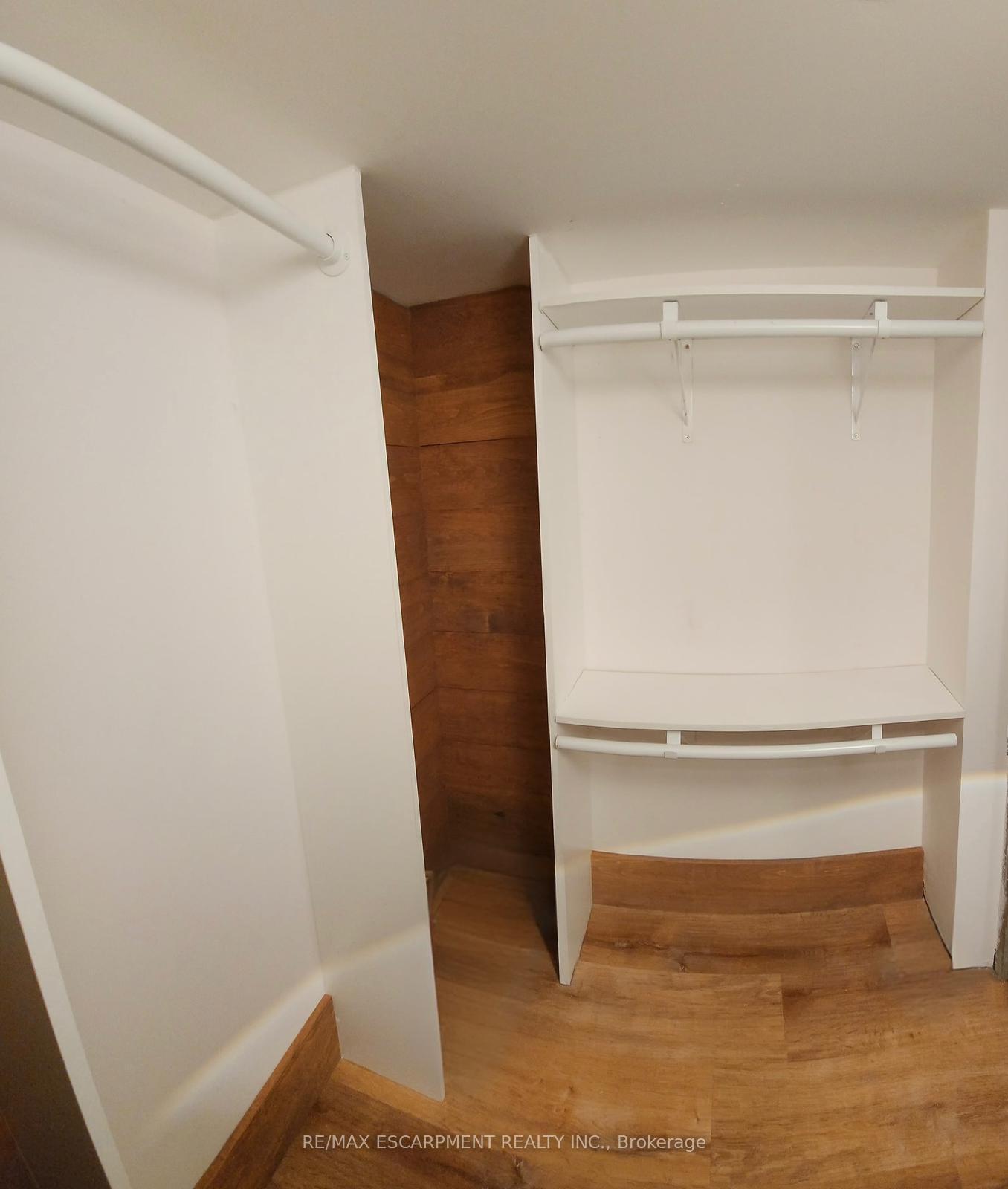 Photo 16 of Unit Lower, 306 Wexford Avenue S, Hamilton, Delta — HOMEH