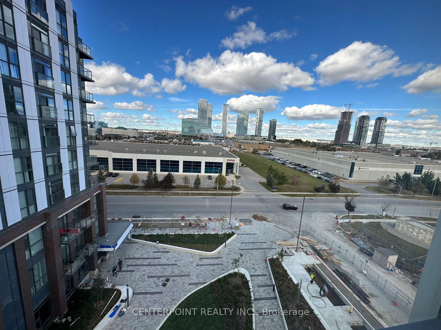 Photo 7 of Unit 707, 60 Honeycrisp Crescent, Vaughan, Vaughan Corporate Centre — HOMEH