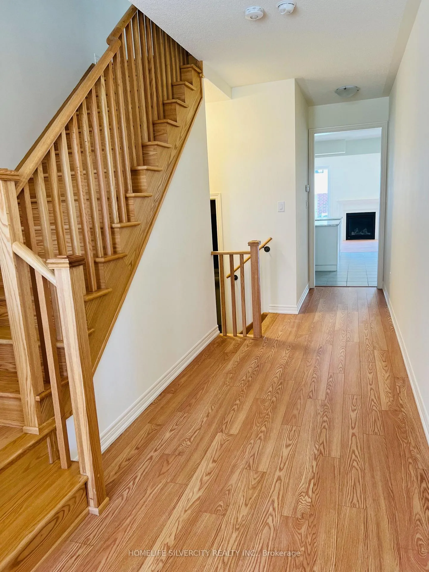 Photo 8 of 7 Sail Road, Brampton, Northwest Brampton — HOMEH