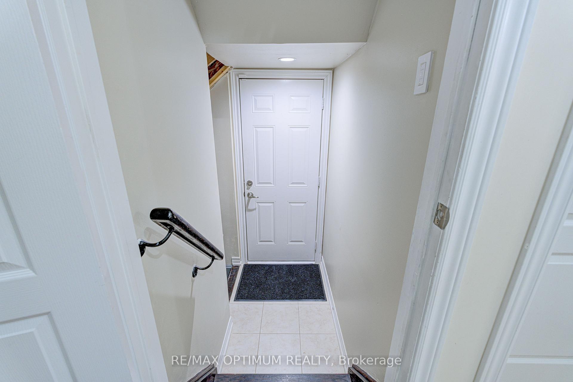 Photo 26 of 16 Ashcreek Drive, Brampton, Credit Valley — HOMEH