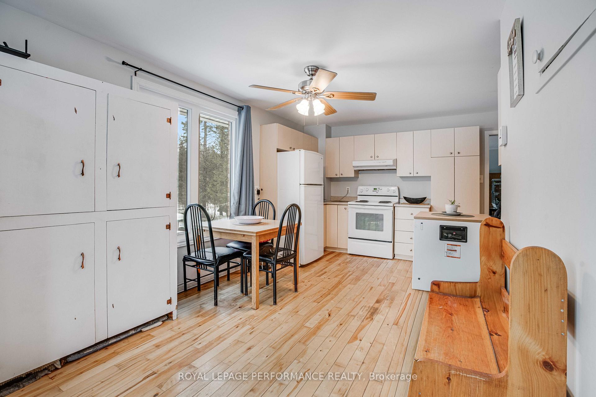 Photo 29 of 2375 County Rd 17, Champlain, Champlain Twp — HOMEH