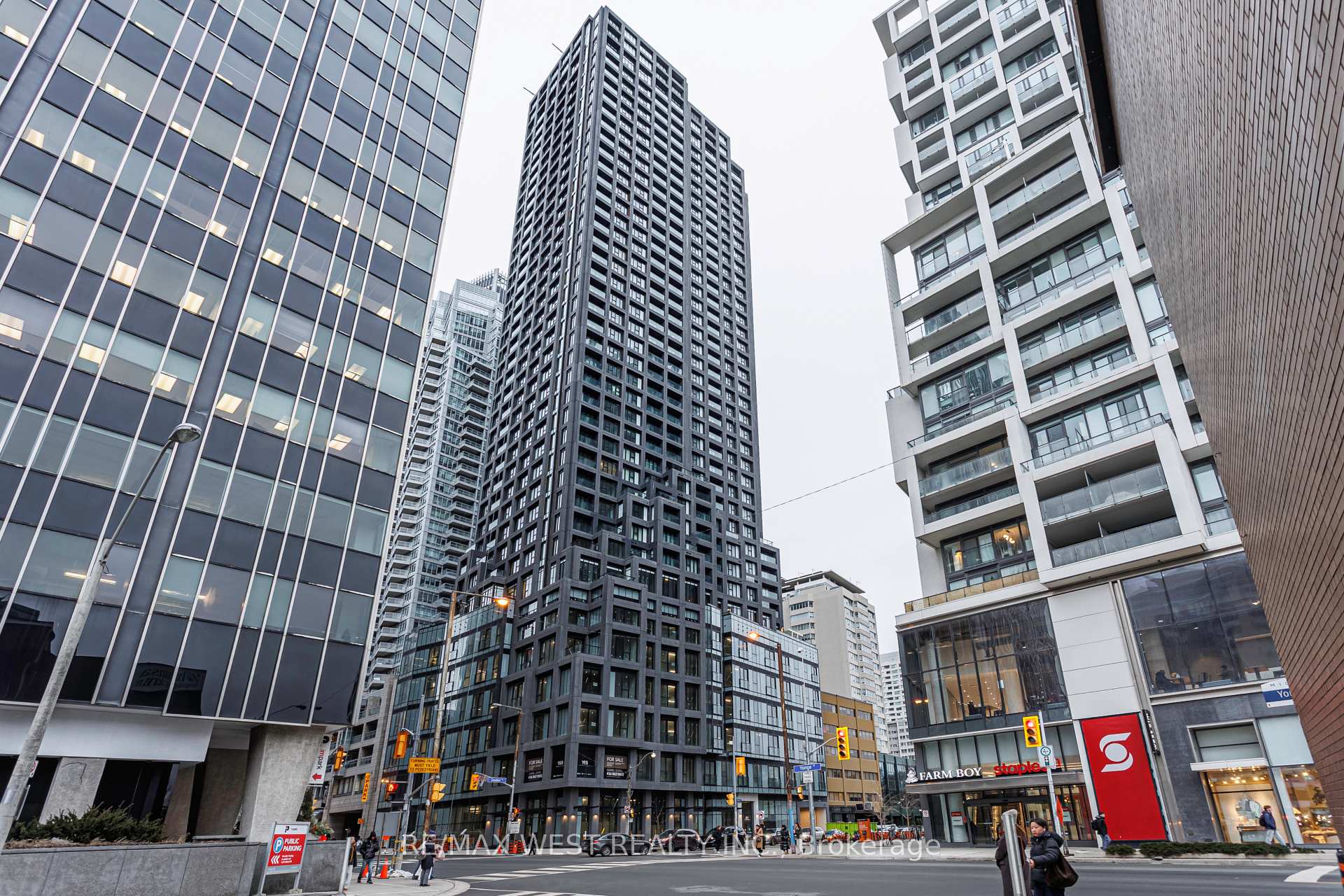 Photo 18 of Unit 1506, 20 Soudan Avenue, Toronto, Mount Pleasant West — HOMEH
