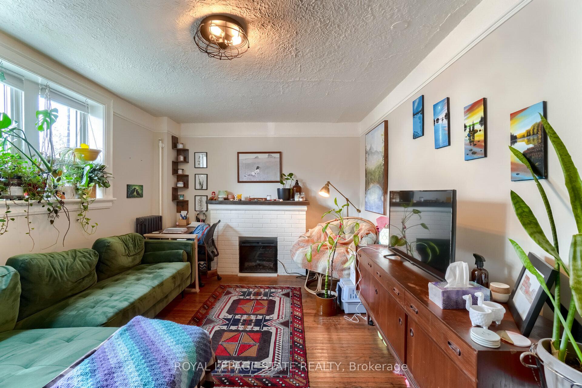 Photo 18 of Unit 9, 2 Vineland Avenue, Hamilton, Stipley — HOMEH