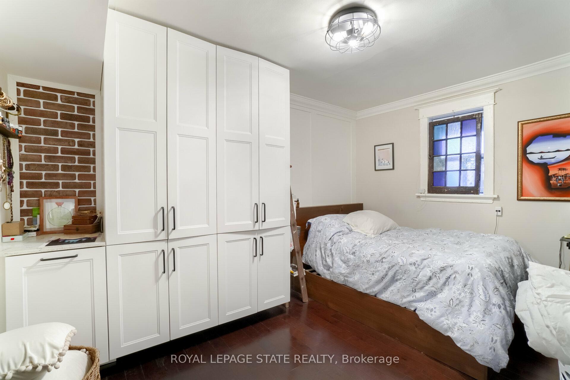Photo 7 of Unit 9, 2 Vineland Avenue, Hamilton, Stipley — HOMEH