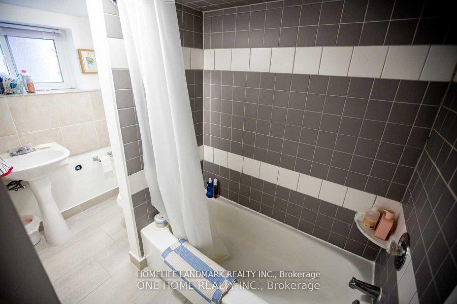 Photo 4 of 245 Sammon Avenue, Toronto, Danforth Village-East York — HOMEH